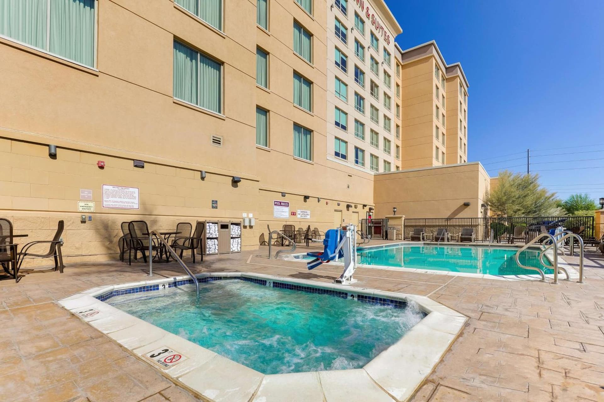 Drury Inn & Suites Phoenix Chandler Fashion Center gallery photo in Chandler, AZ — image 35
