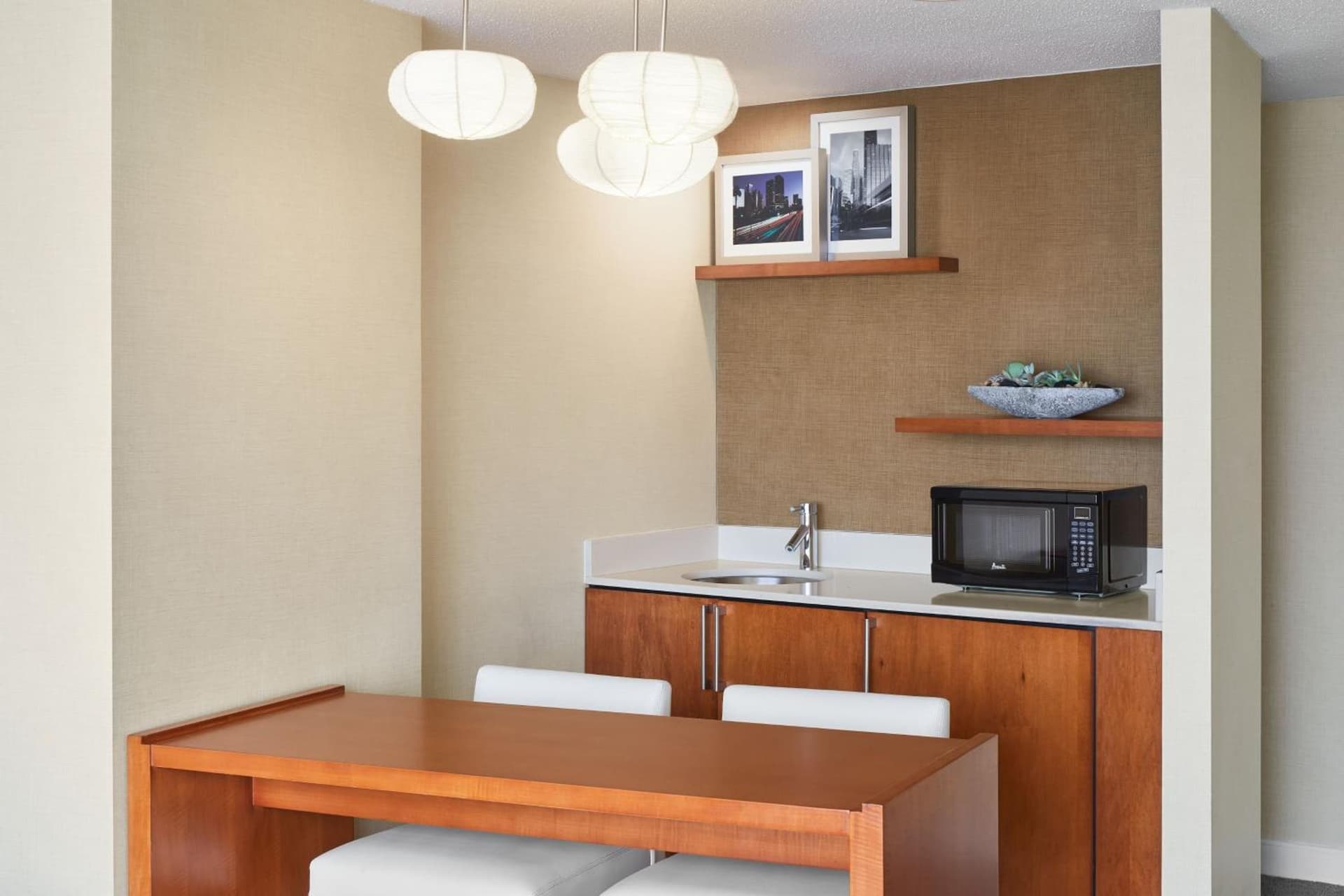 The Westin Bonaventure Hotel & Suites, Los Angeles gallery photo in Los Angeles, CA — image 65