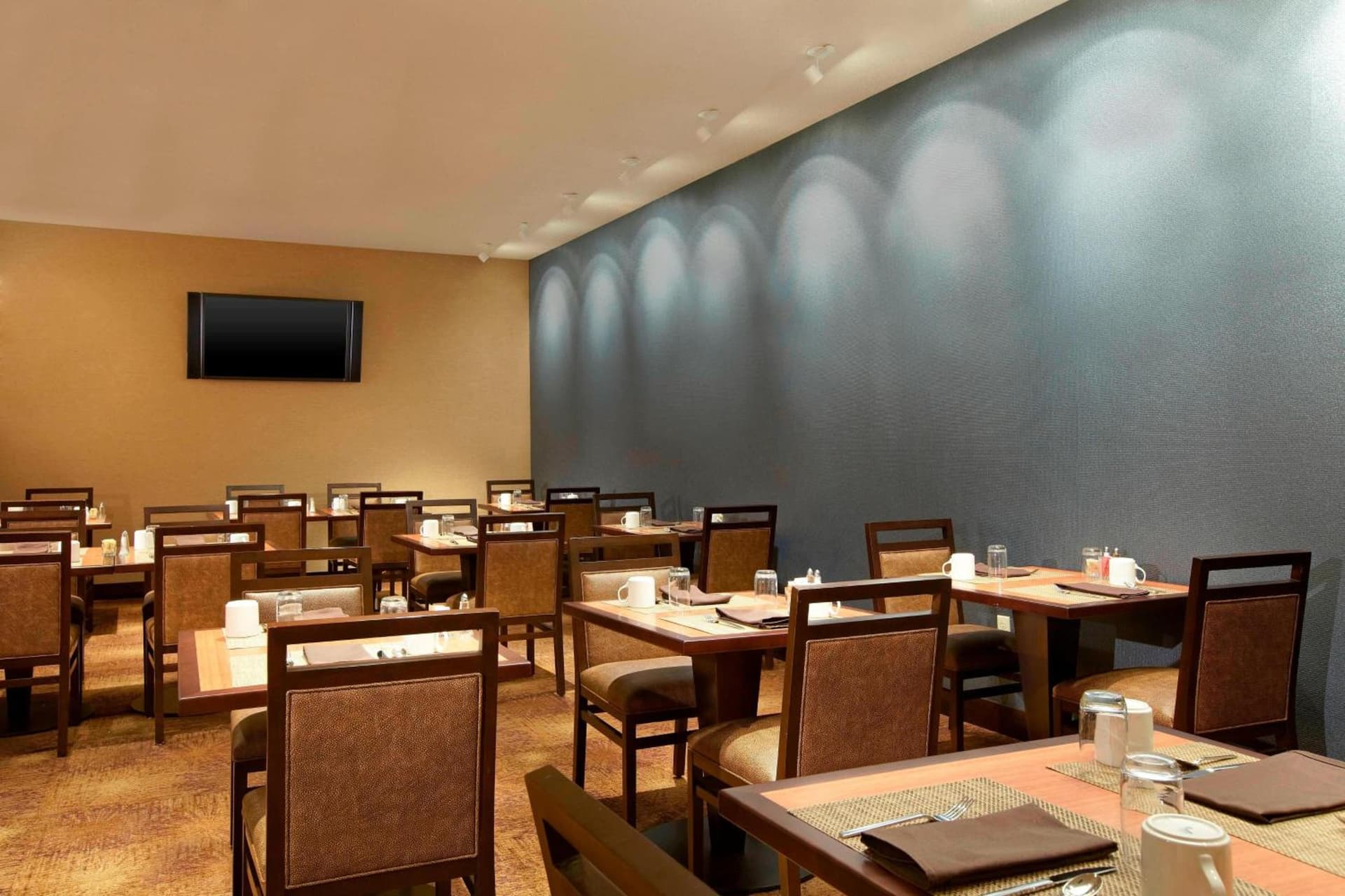 The Westin Bonaventure Hotel & Suites, Los Angeles gallery photo in Los Angeles, CA — image 63