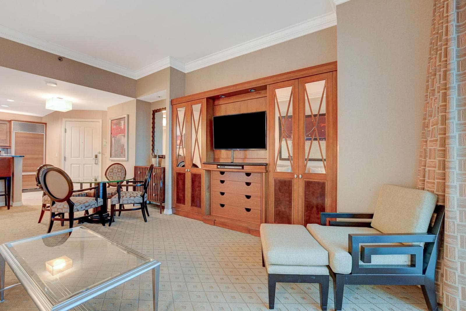 Incredible 1BD 2BTH Suite MGM Signature*Balcony View gallery photo in Paradise, NV — image 7