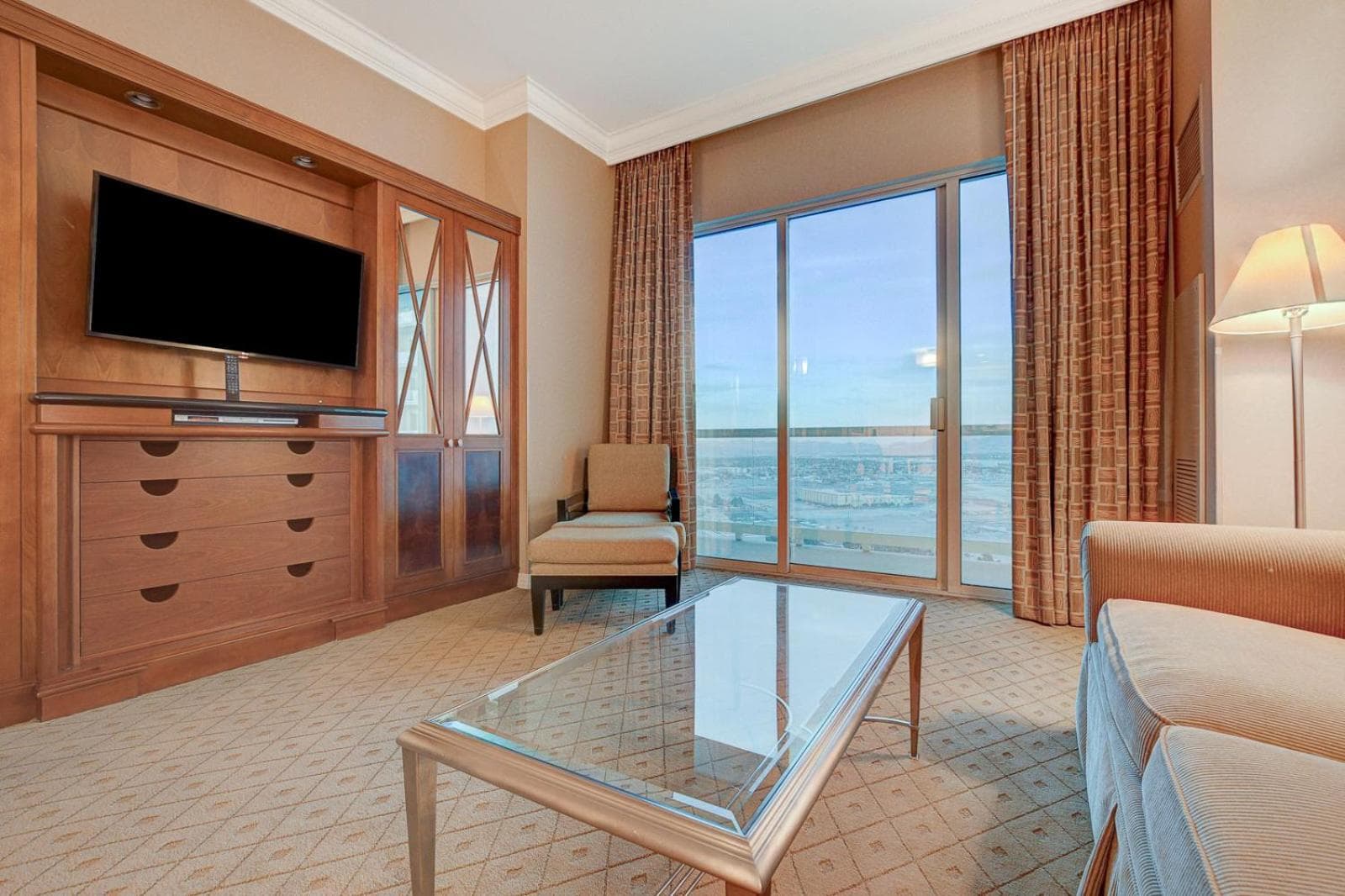 Incredible 1BD 2BTH Suite MGM Signature*Balcony View gallery photo in Paradise, NV — image 57