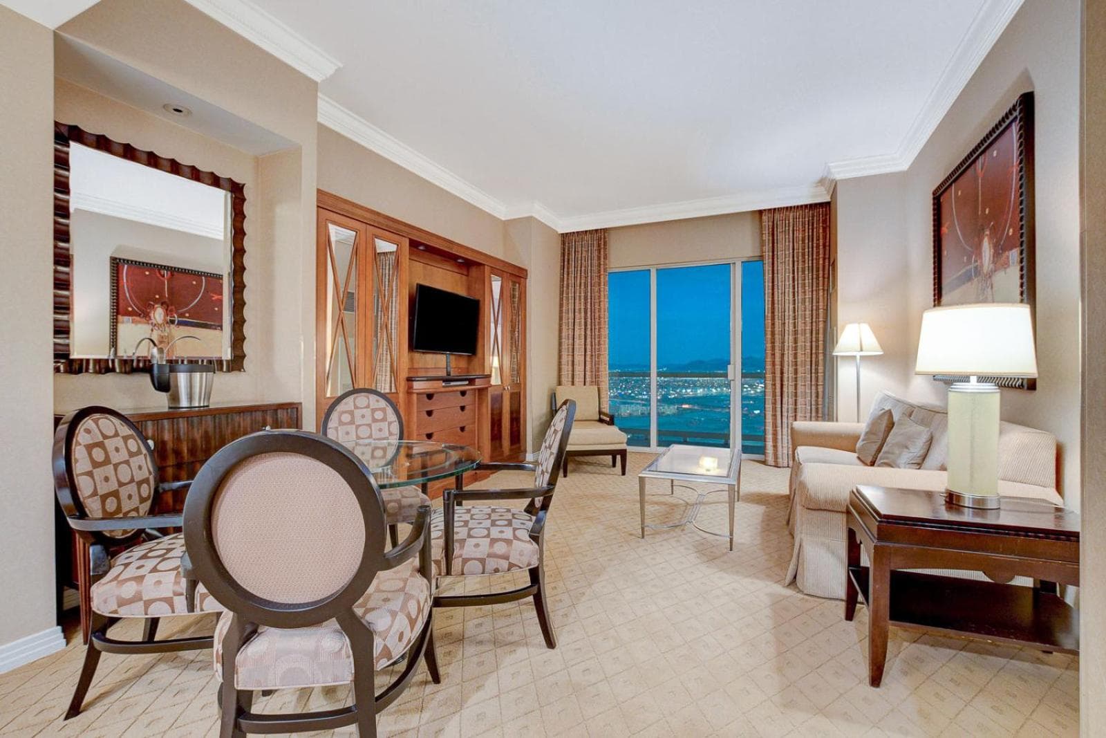 Incredible 1BD 2BTH Suite MGM Signature*Balcony View gallery photo in Paradise, NV — image 13