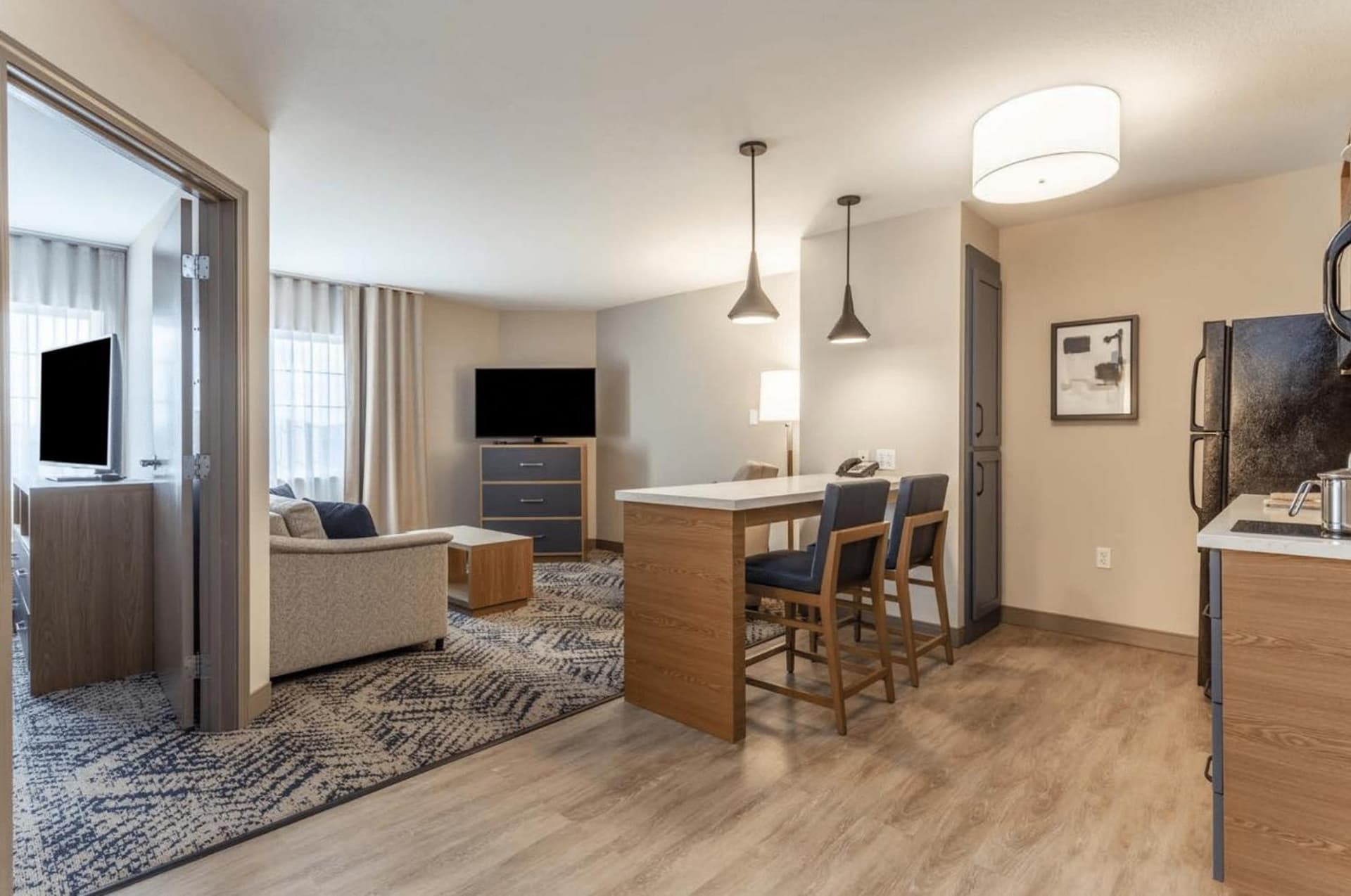 Candlewood Suites Ofallon, Il - St. Louis Area by IHG interior in O'Fallon, IL — gallery photo 2