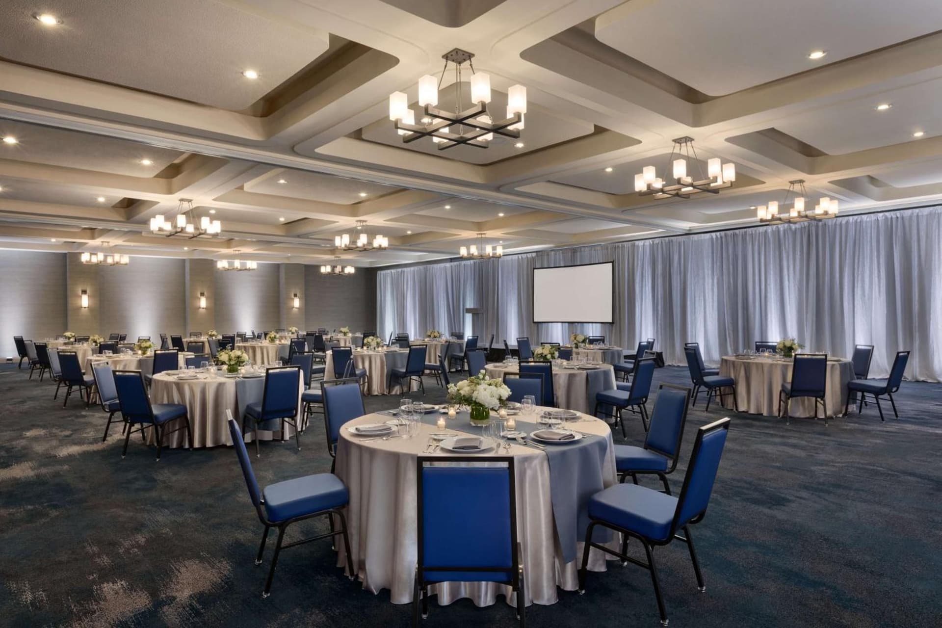 Hotel Champlain Burlington, Curio Collection by Hilton gallery photo in Burlington, VT — image 61