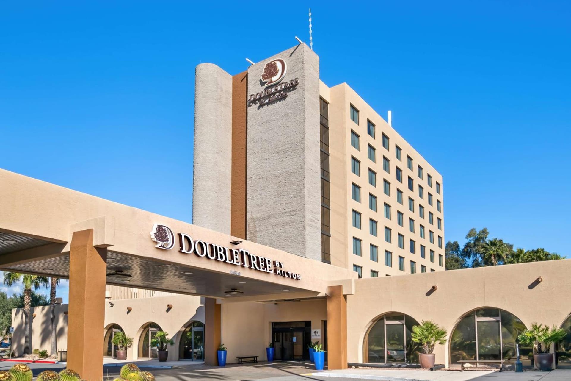 DoubleTree by Hilton Tucson-Reid Park property views in Tucson, AZ — gallery photo 3