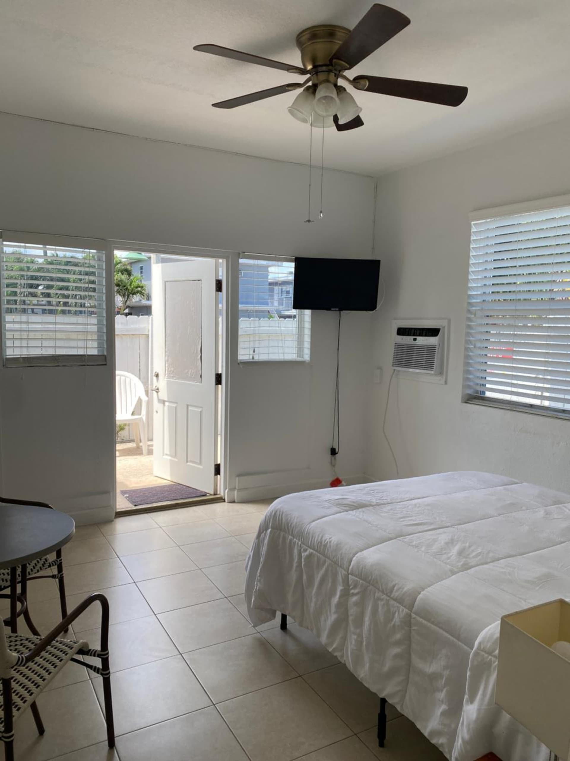 Coral Key Inn gallery photo in Fort Lauderdale, FL — image 24