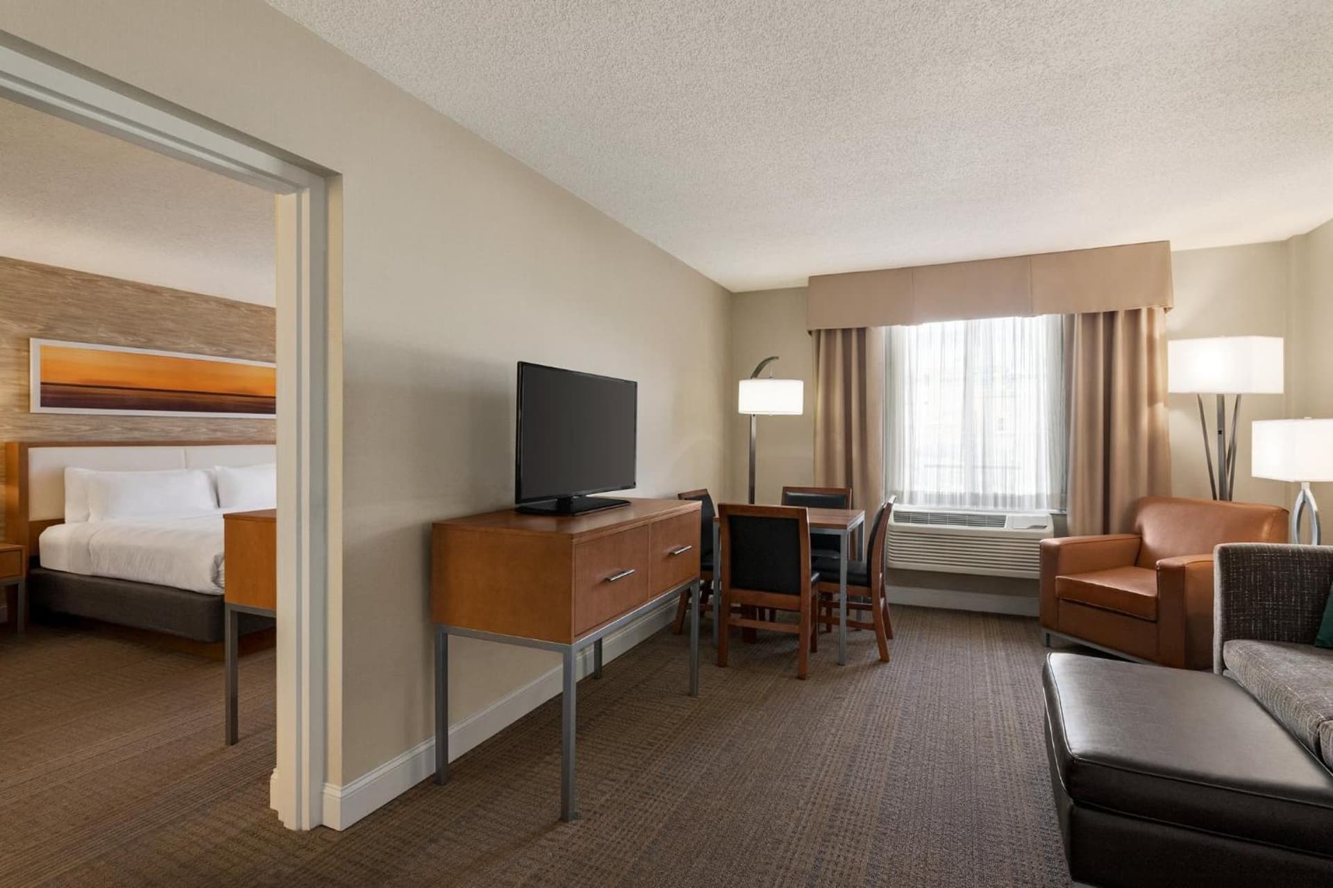Holiday Inn Saratoga Springs by IHG gallery photo in Saratoga Springs, NY — image 8