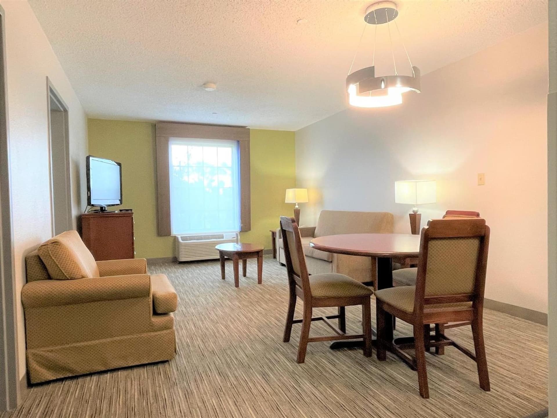 Holiday Inn Express & Suites Sulphur - Lake Charles by IHG property views in Sulphur, LA — gallery photo 3