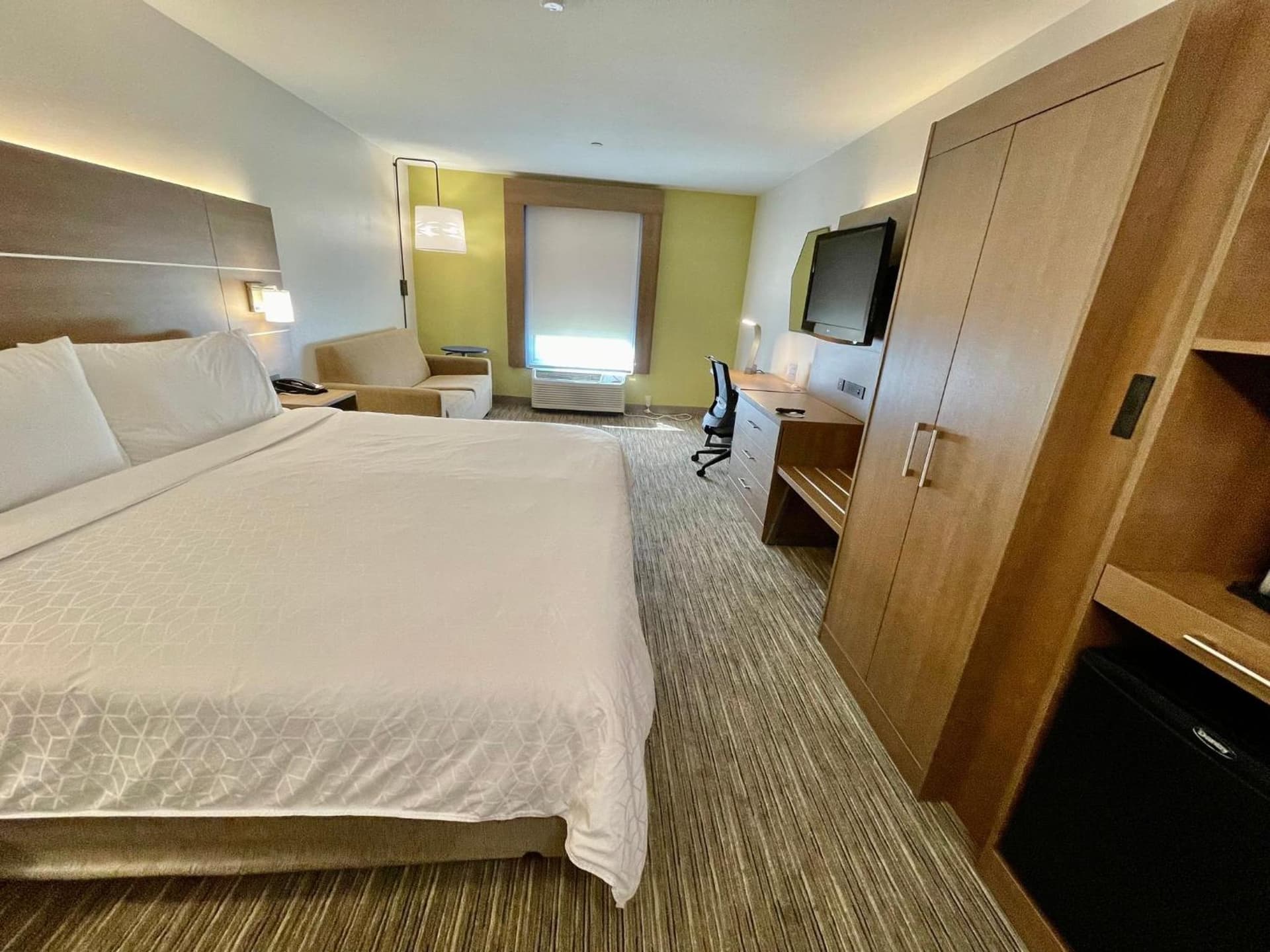 Holiday Inn Express & Suites Sulphur - Lake Charles by IHG gallery photo in Sulphur, LA — image 25