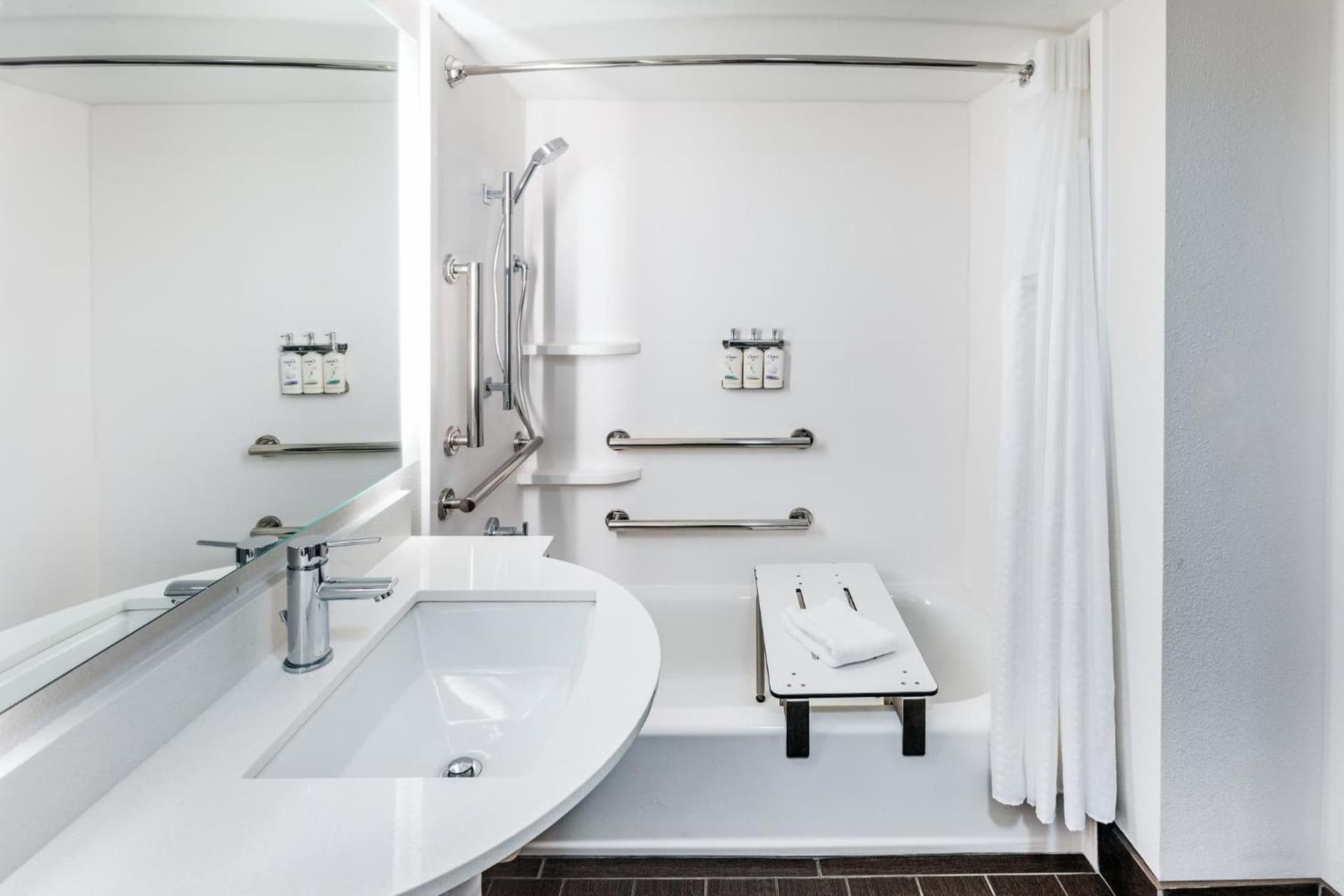 Holiday Inn Express & Suites Sulphur - Lake Charles by IHG gallery photo in Sulphur, LA — image 40