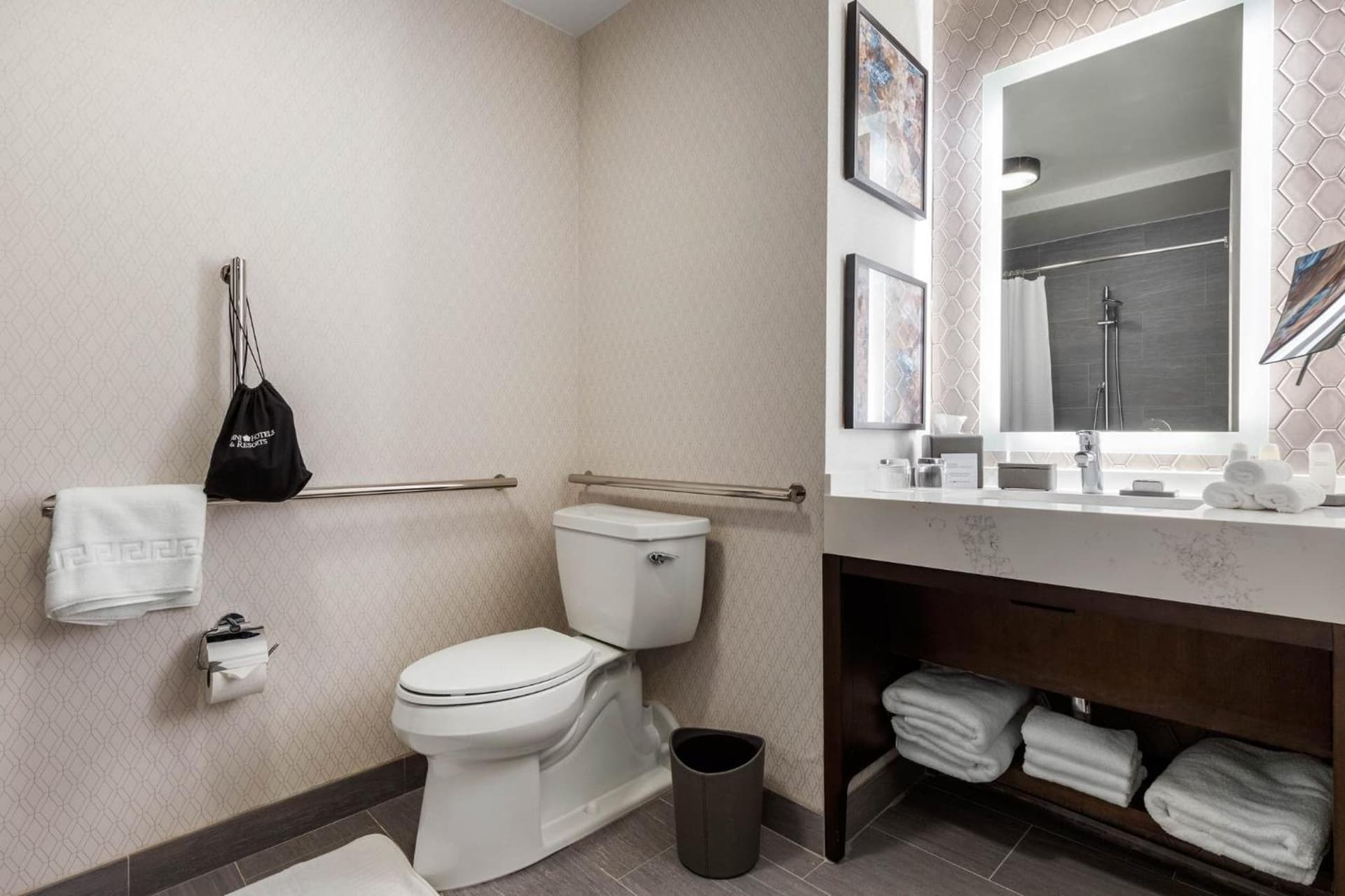 Omni Charlotte Hotel gallery photo in Charlotte, NC — image 43