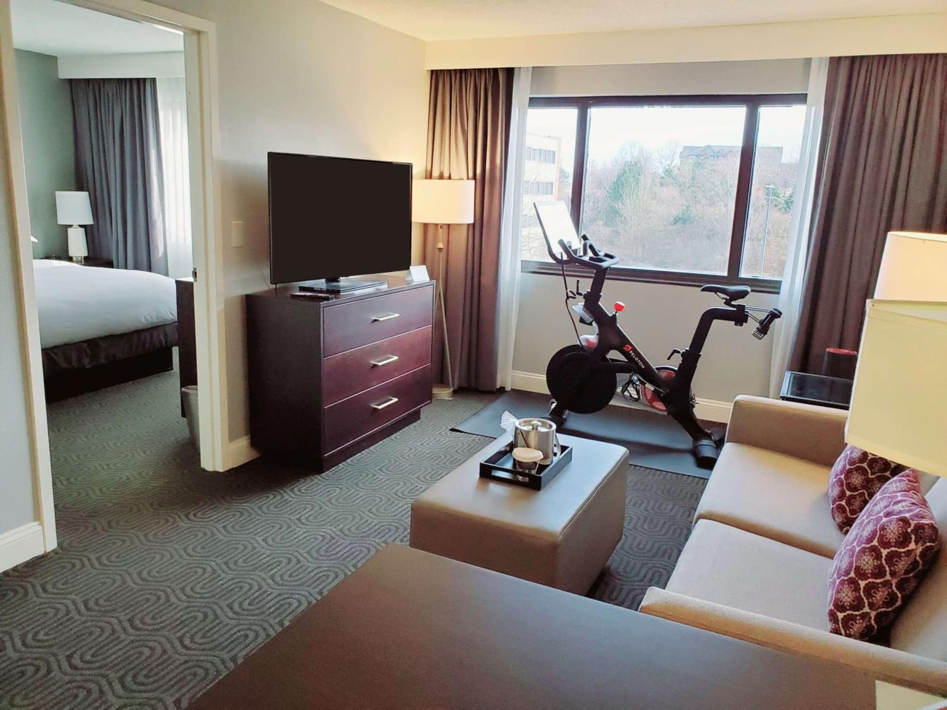 Hilton Suites Brentwood gallery photo in Brentwood, TN — image 62