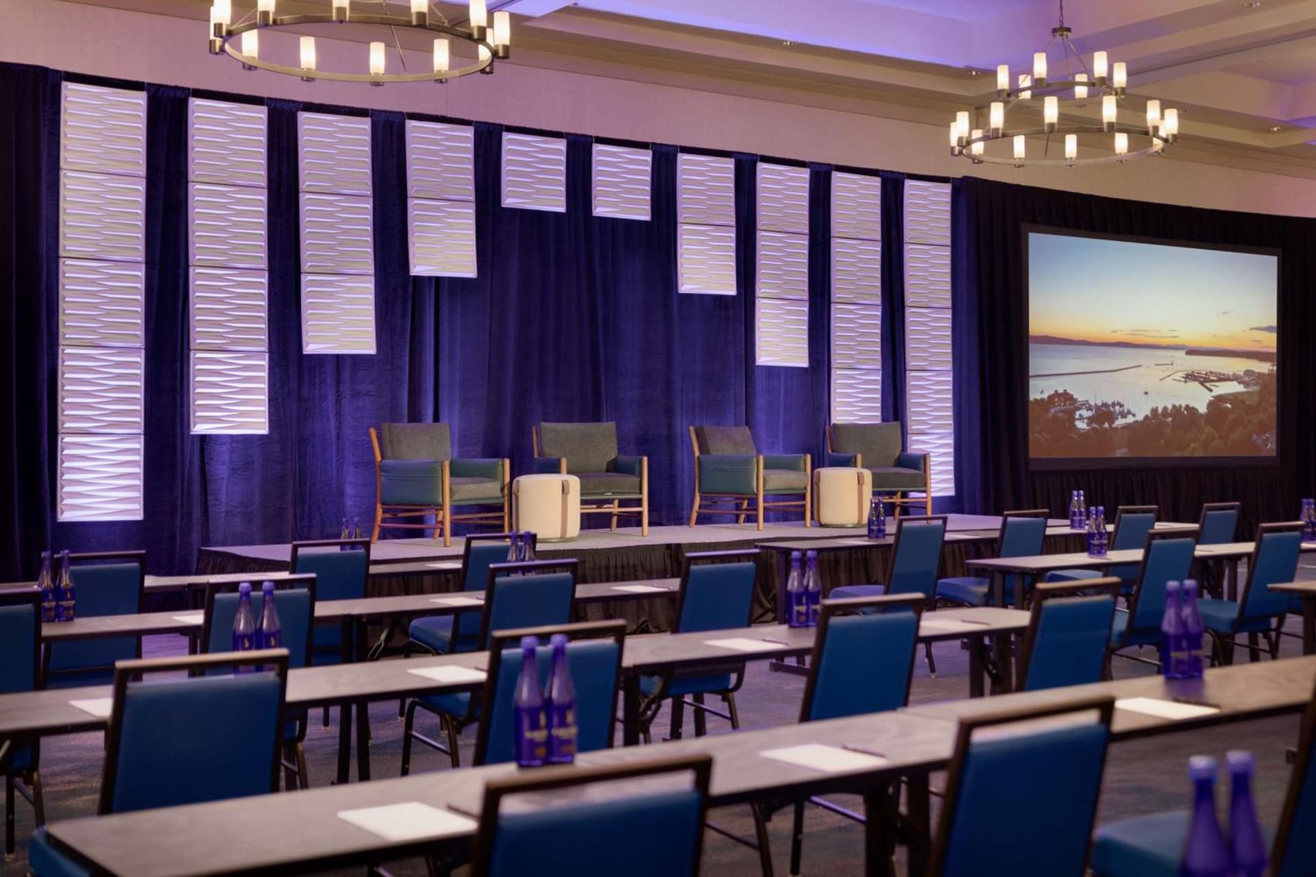 Hotel Champlain Burlington, Curio Collection by Hilton gallery photo in Burlington, VT — image 14