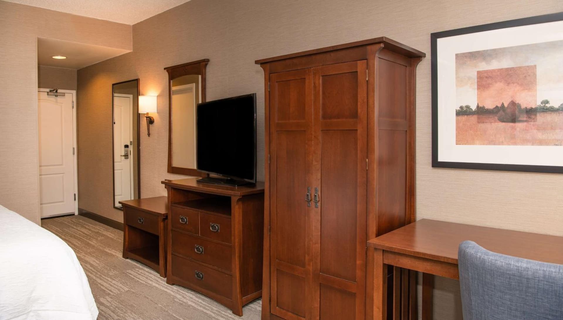 Hampton Inn & Suites Rochester/Victor gallery photo in Victor — image 24