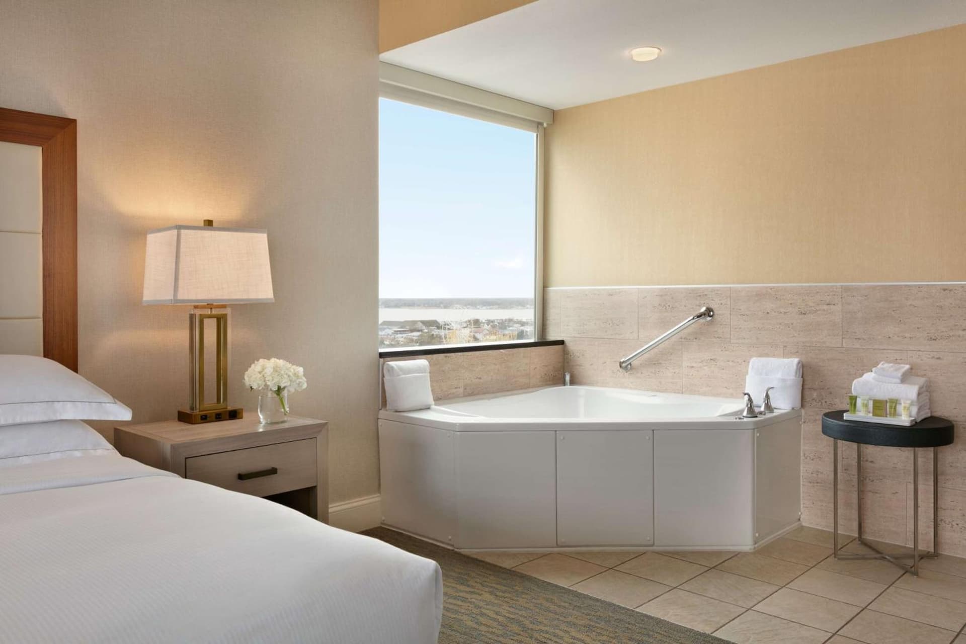 Hilton Suites Ocean City Oceanfront gallery photo in Ocean City, MD — image 18