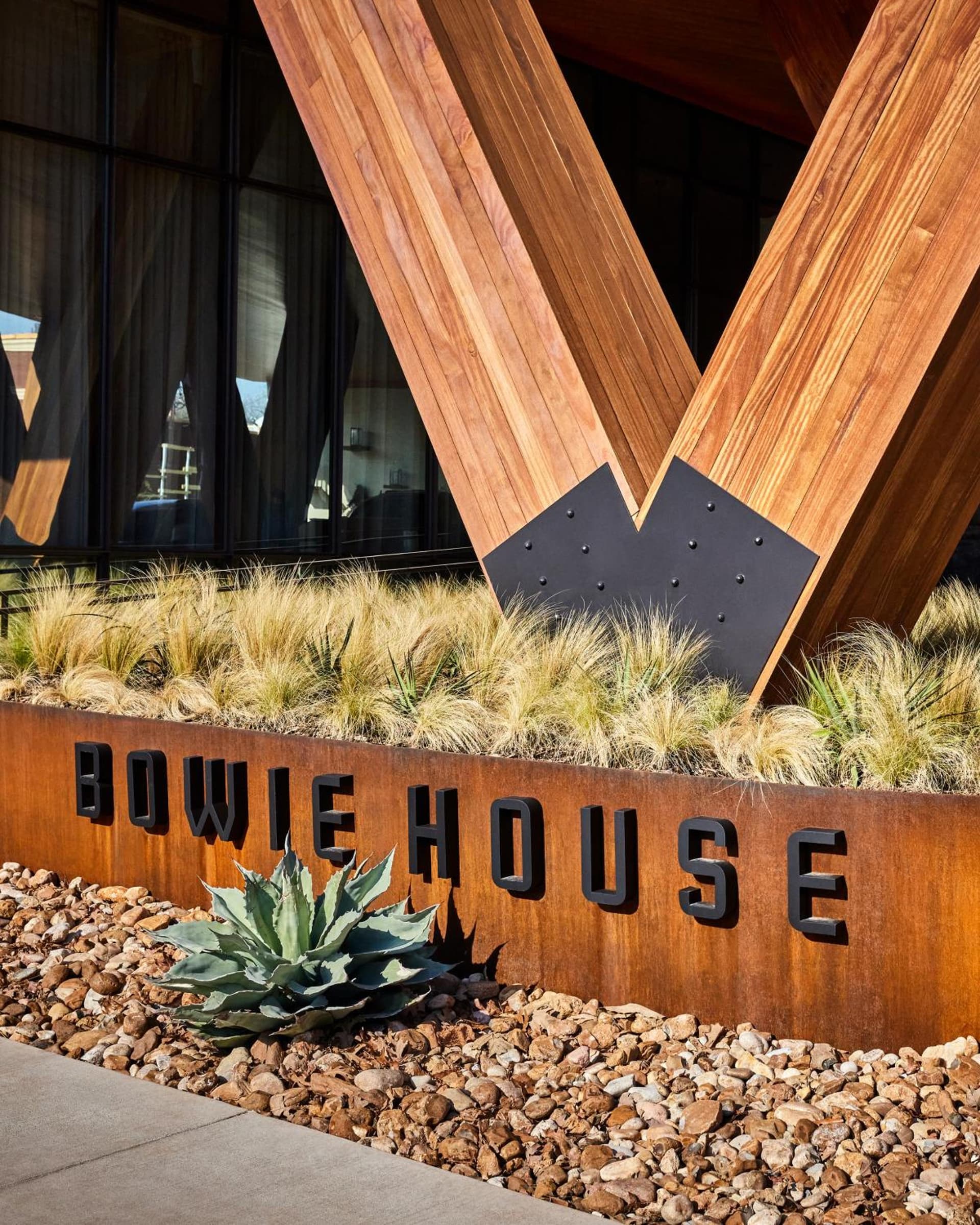 Bowie House, Auberge Collection featured exterior or lobby in Fort Worth, TX — similar hotel