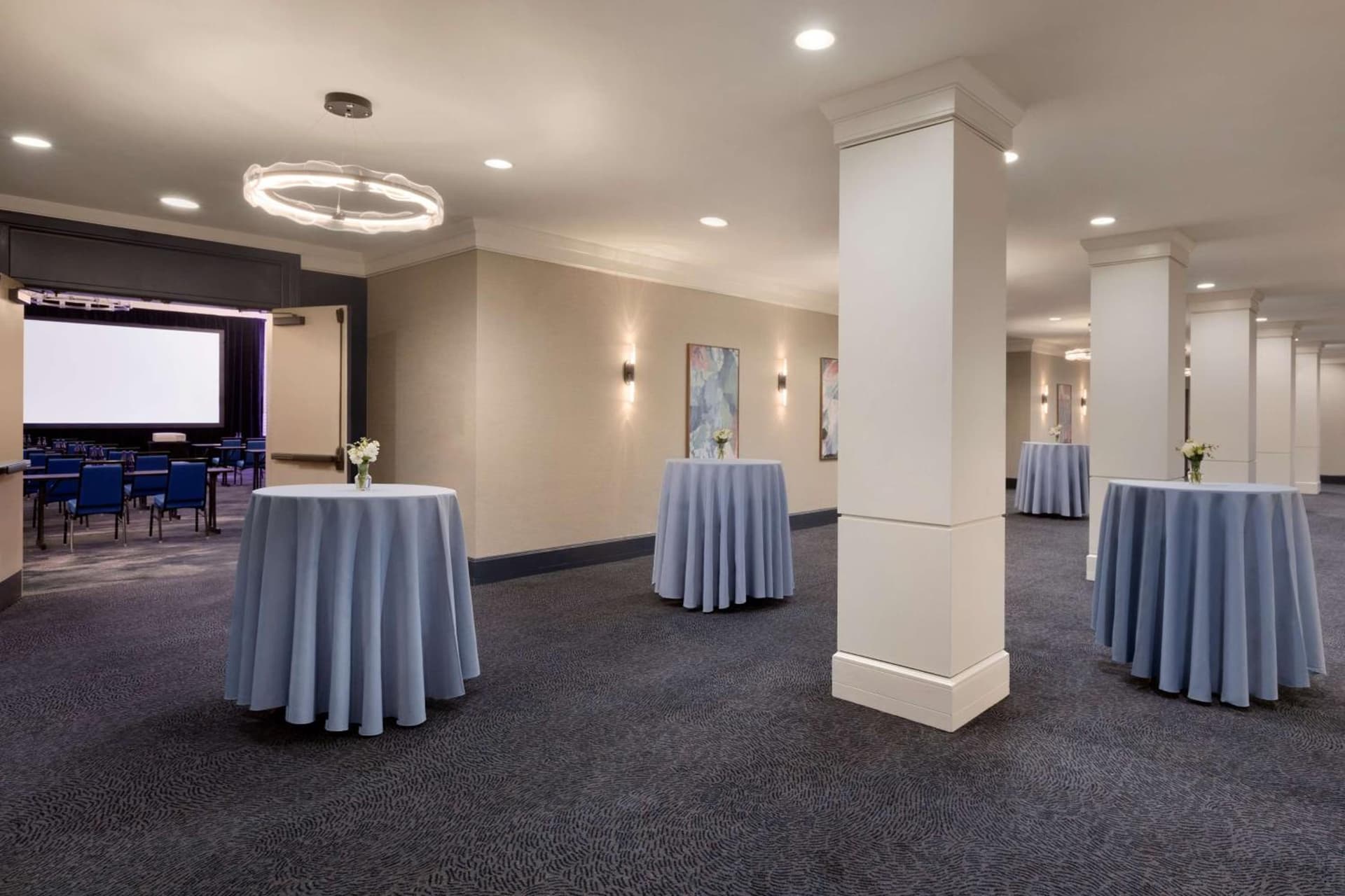 Hotel Champlain Burlington, Curio Collection by Hilton gallery photo in Burlington, VT — image 11