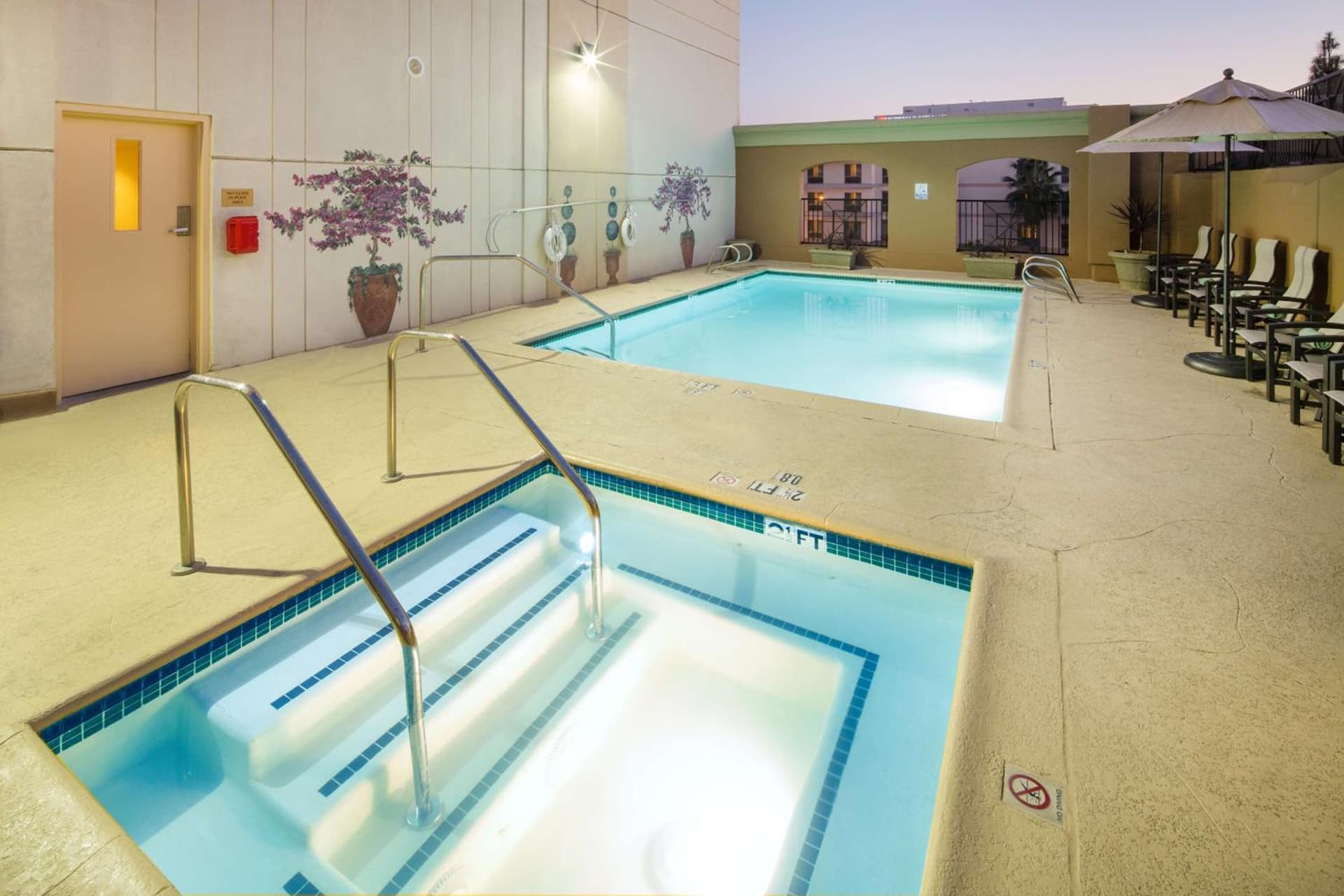 Hotel Zessa Orange County Airport, a DoubleTree by Hilton gallery photo in Santa Ana, CA — image 45