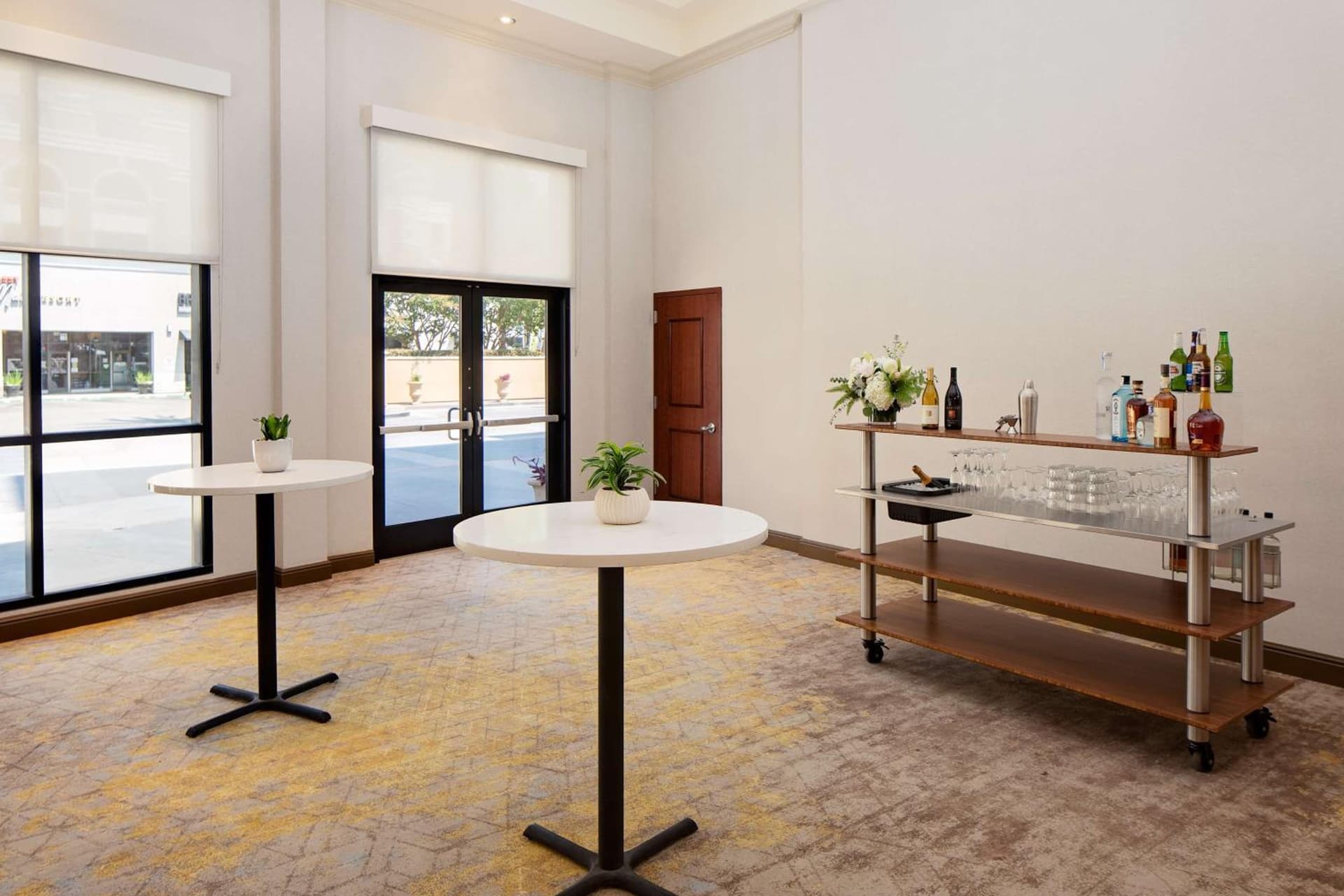 Hotel Zessa Orange County Airport, a DoubleTree by Hilton gallery photo in Santa Ana, CA — image 37