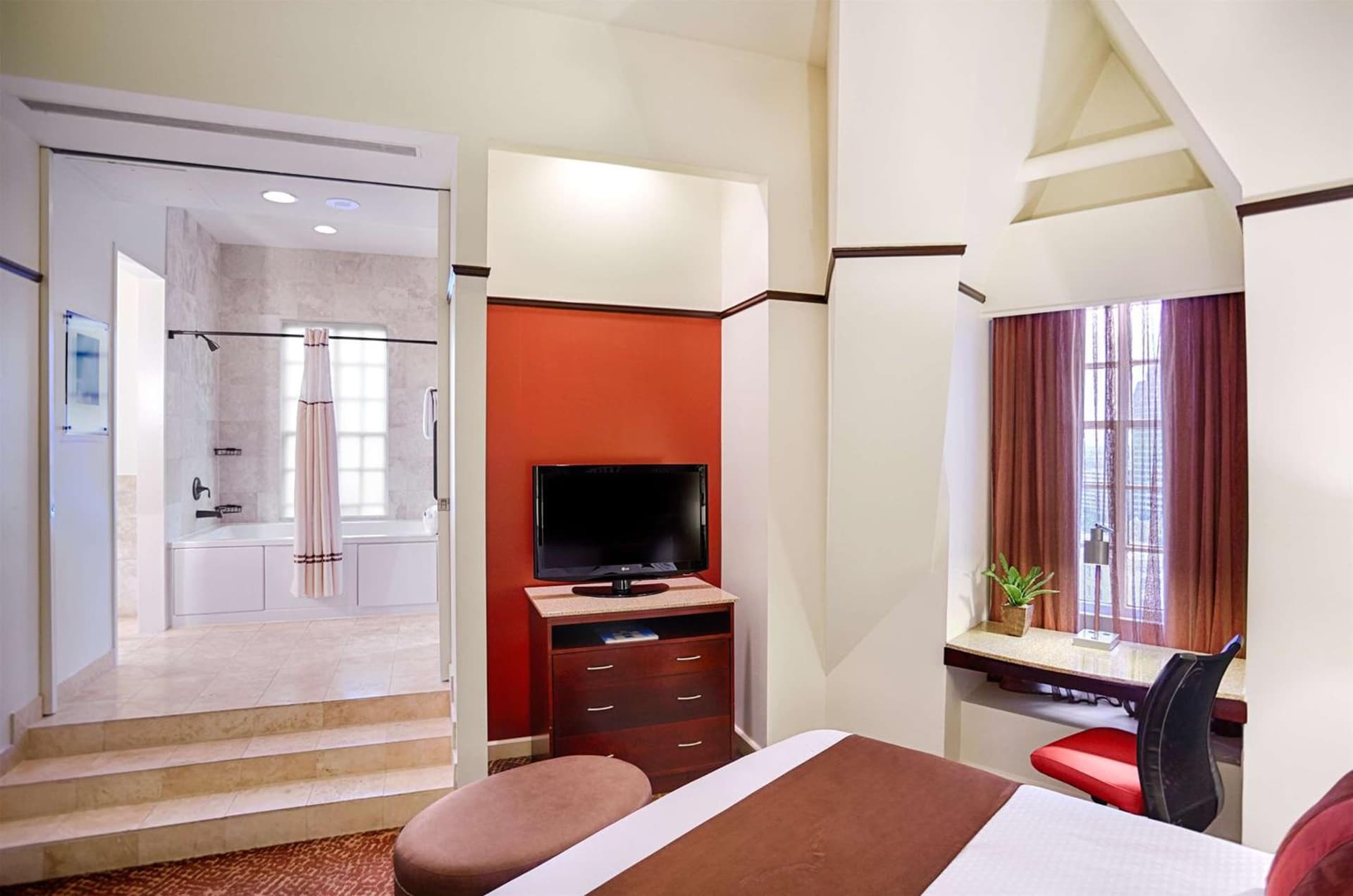 The Emily Morgan Hotel - A DoubleTree by Hilton gallery photo in San Antonio, TX — image 78
