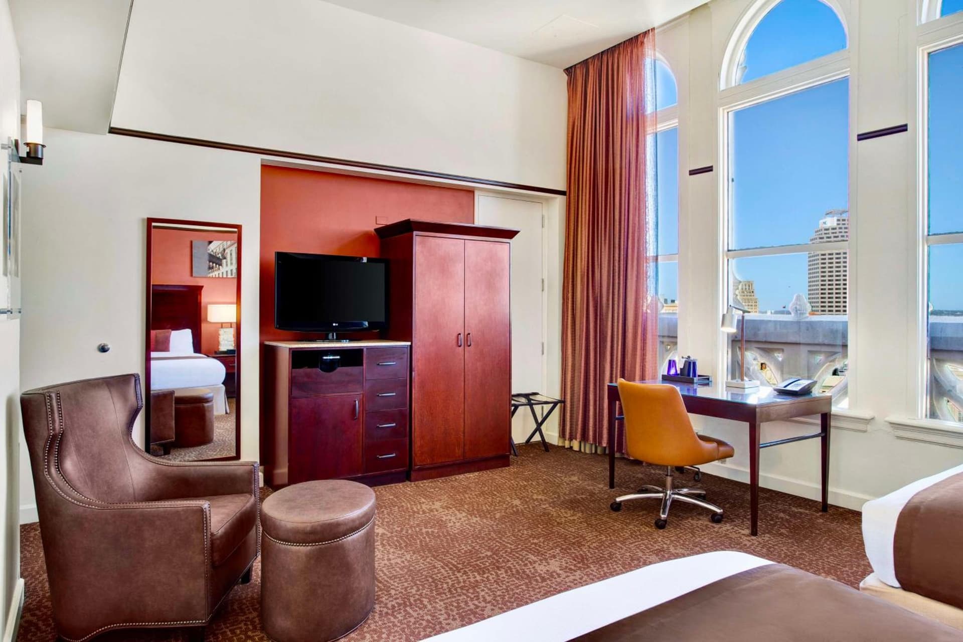 The Emily Morgan Hotel - A DoubleTree by Hilton gallery photo in San Antonio, TX — image 38