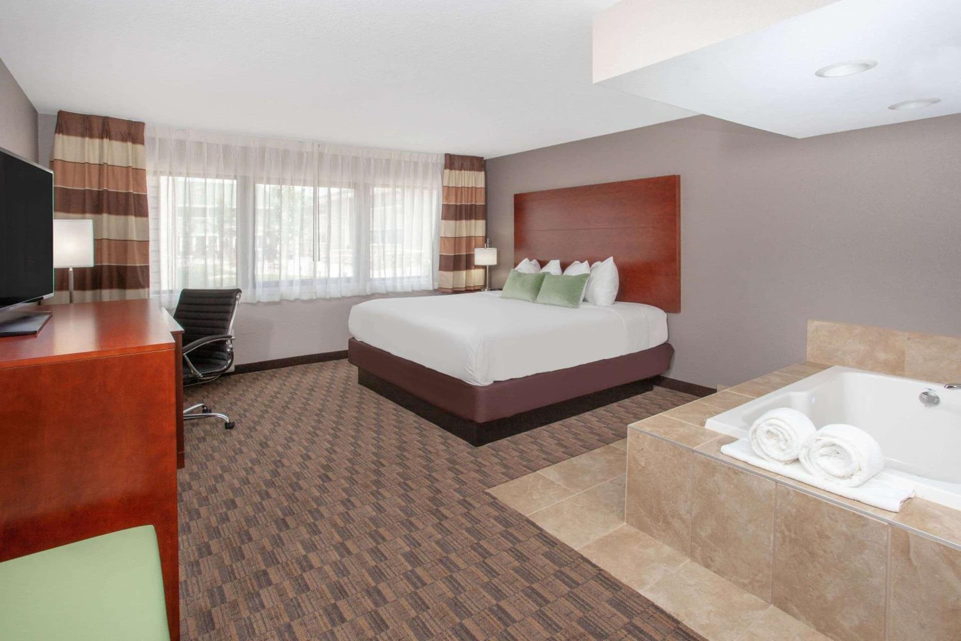 Wyndham Garden Fort Wayne gallery photo in Fort Wayne, IN — image 21