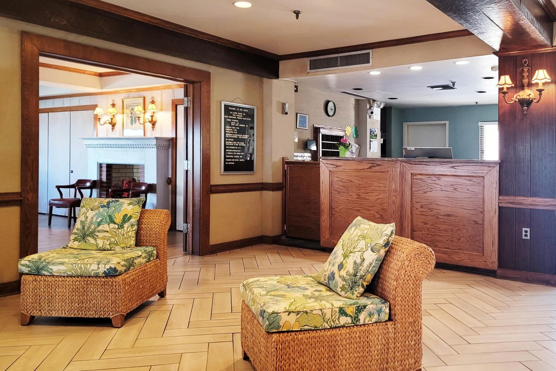 Capes Hotel gallery photo in Virginia Beach, VA — image 70