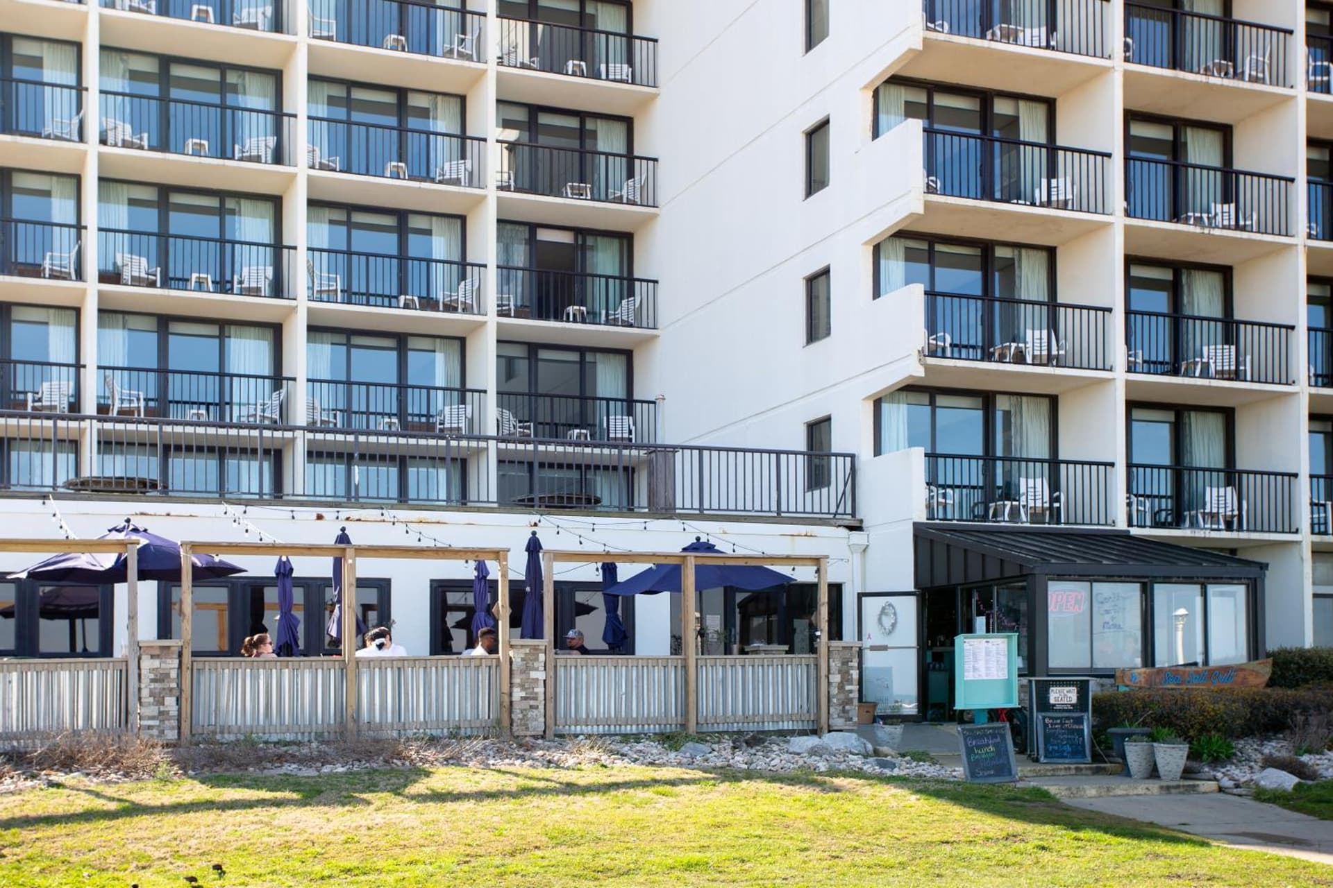 Capes Hotel gallery photo in Virginia Beach, VA — image 45