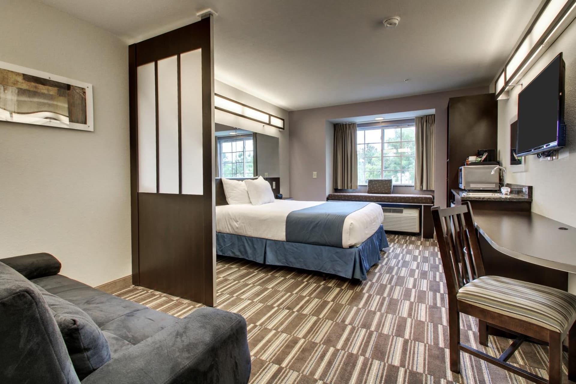 Microtel Inn & Suites by Wyndham Tuscaloosa property views in Tuscaloosa, AL — gallery photo 3