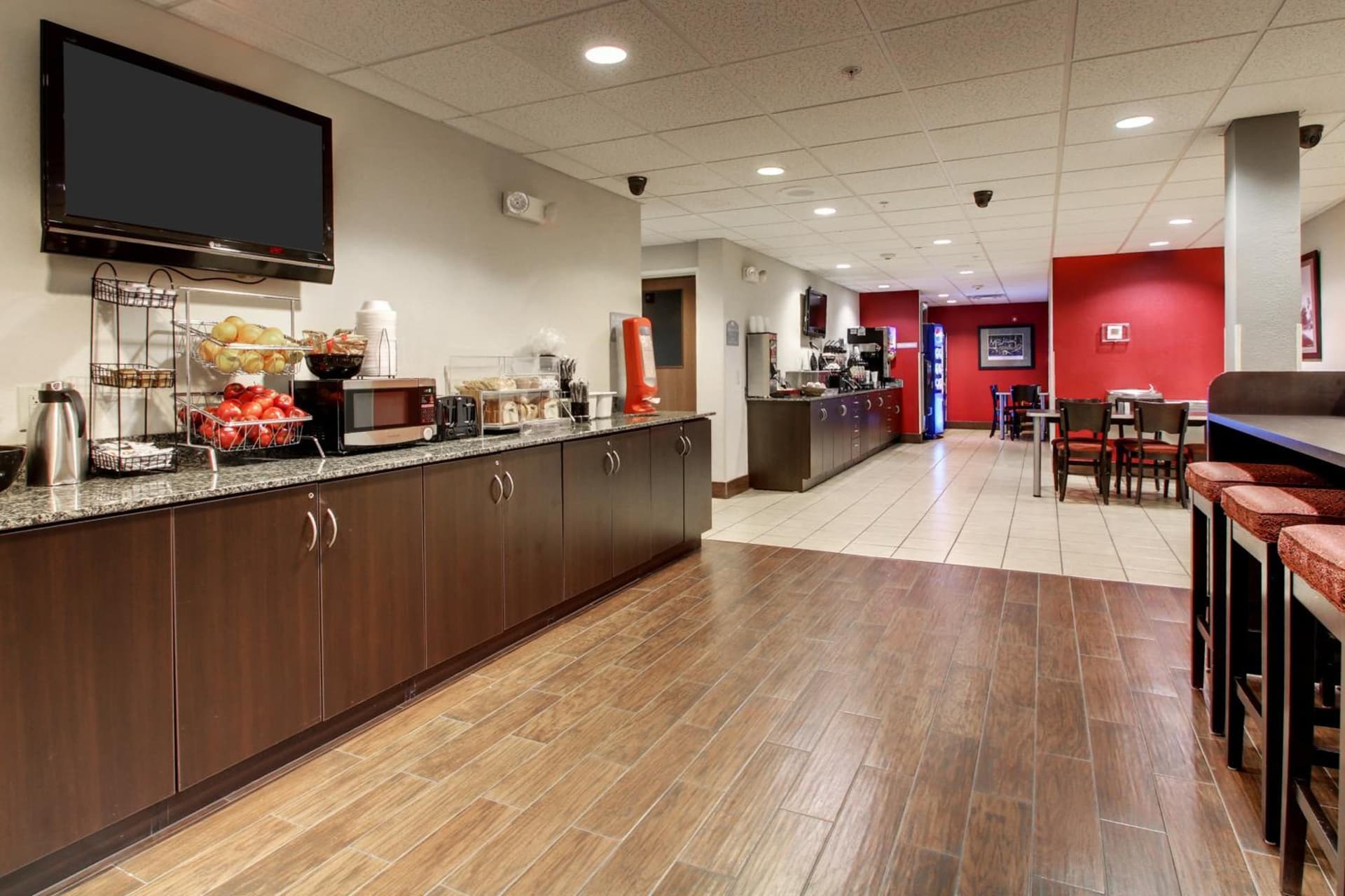Microtel Inn & Suites by Wyndham Tuscaloosa gallery photo in Tuscaloosa, AL — image 38