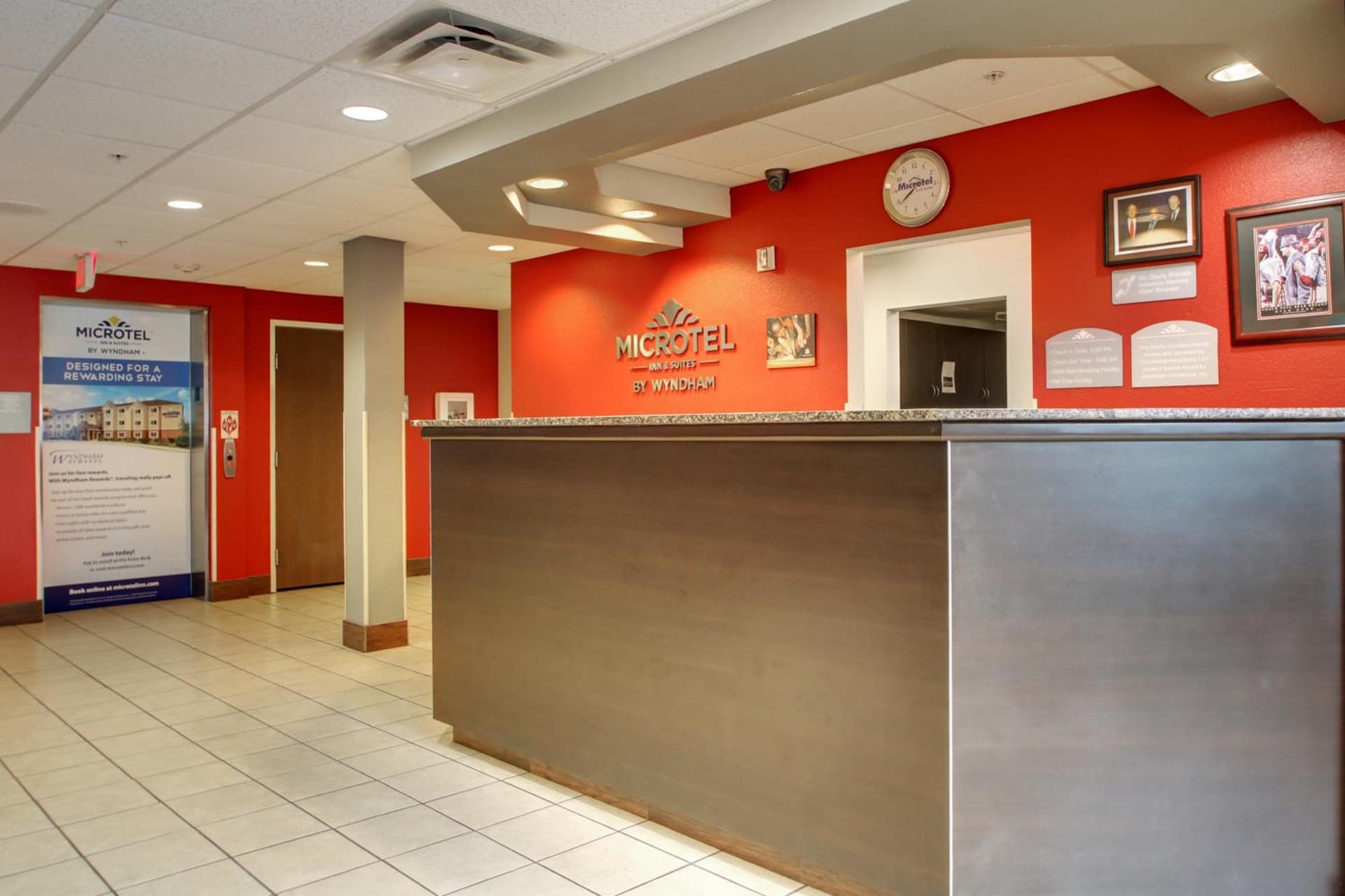 Microtel Inn & Suites by Wyndham Tuscaloosa gallery photo in Tuscaloosa, AL — image 39