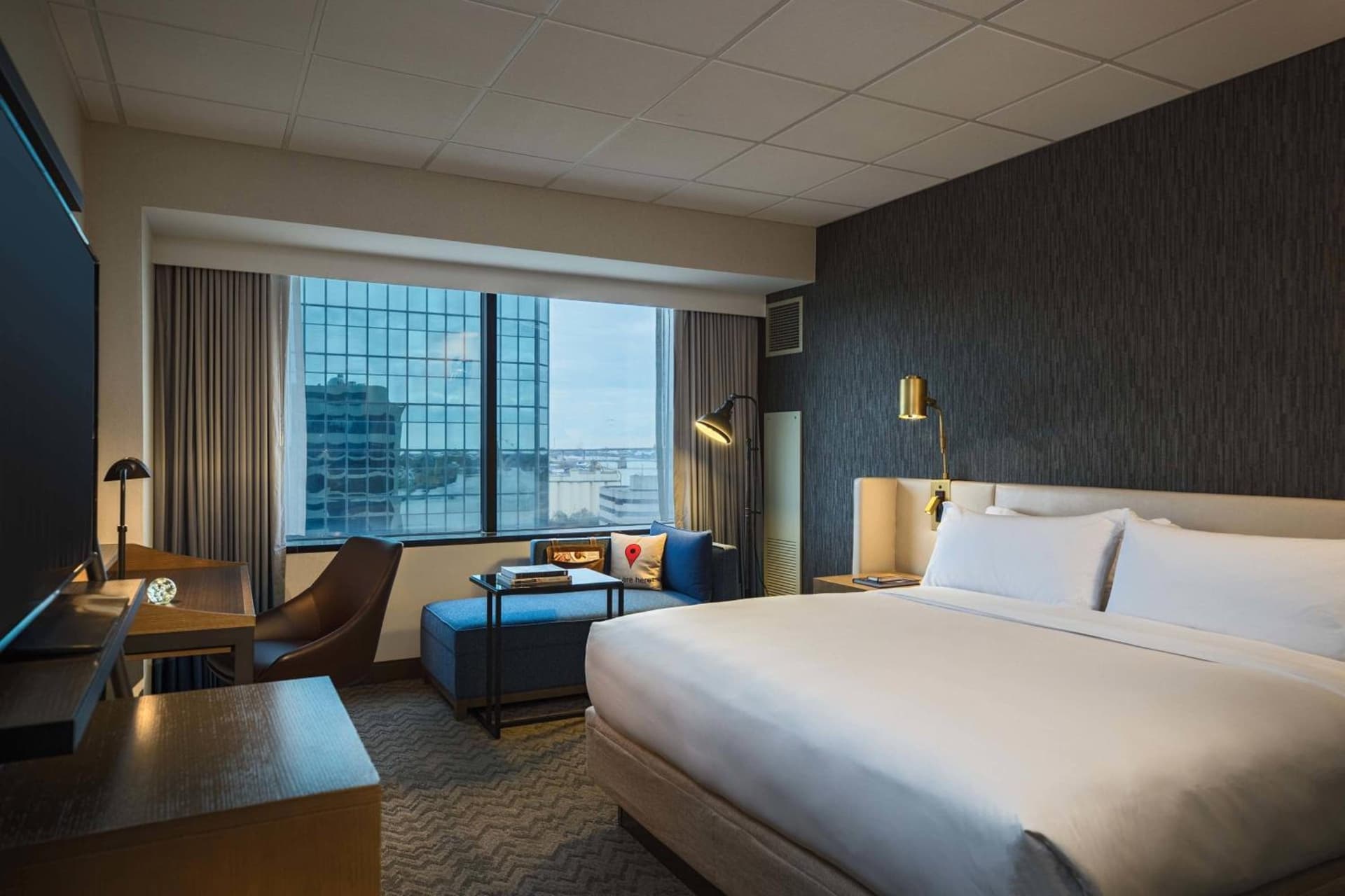 Renaissance Toledo Downtown Hotel gallery photo in Toledo, OH — image 33