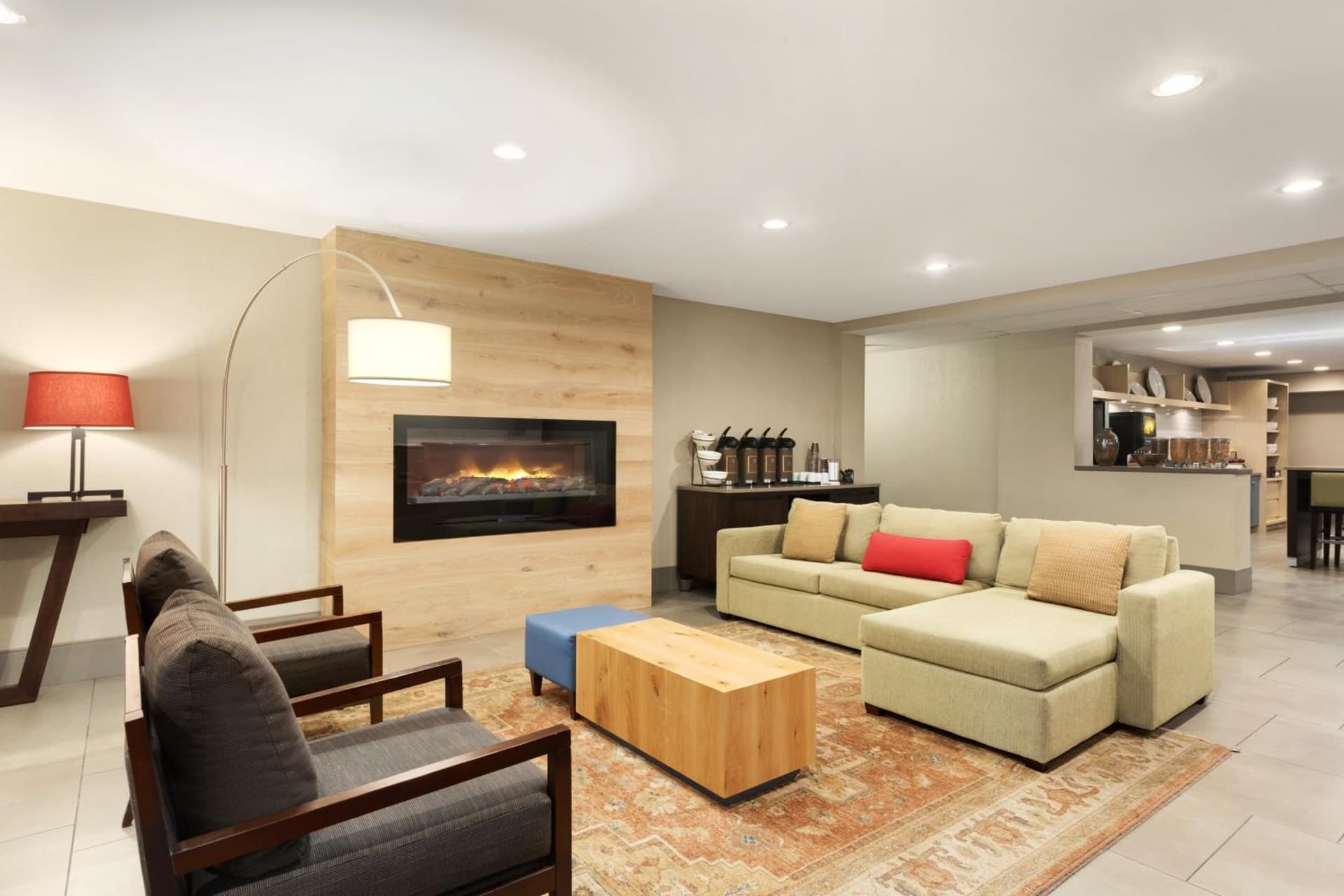 Country Inn & Suites by Radisson, Cedar Rapids Airport, IA gallery photo in Cedar Rapids, IA — image 4