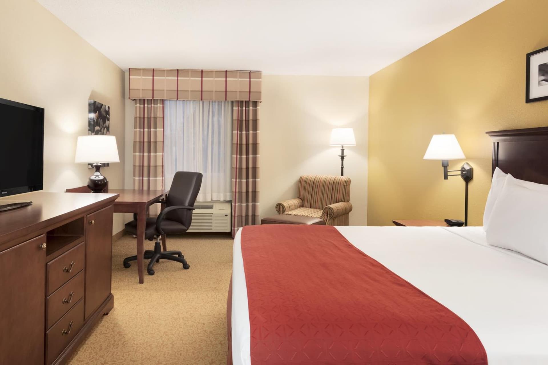 Country Inn & Suites by Radisson, Cedar Rapids Airport, IA gallery photo in Cedar Rapids, IA — image 13
