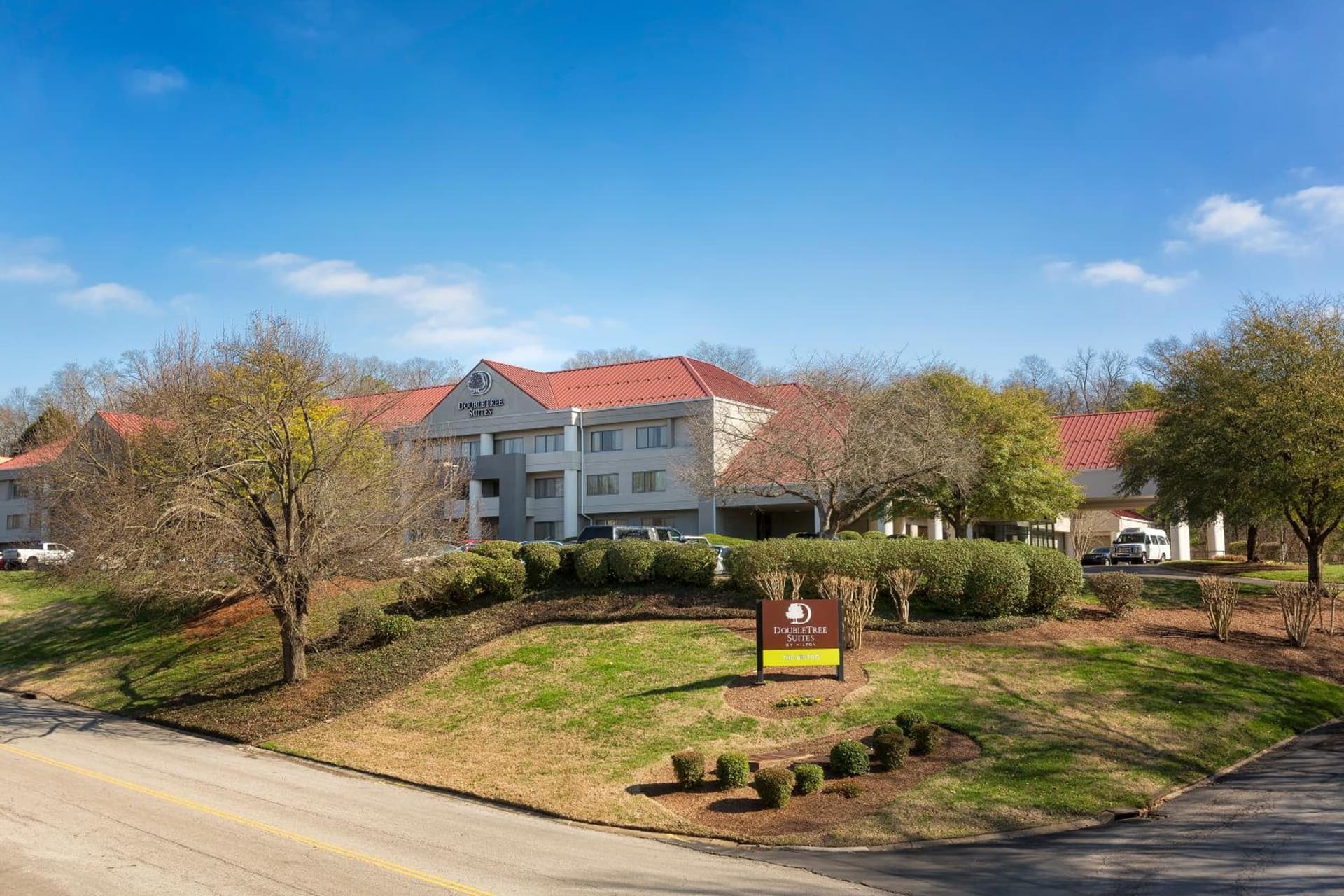 DoubleTree Suites by Hilton Nashville Airport featured exterior or lobby in Nashville, TN — similar hotel