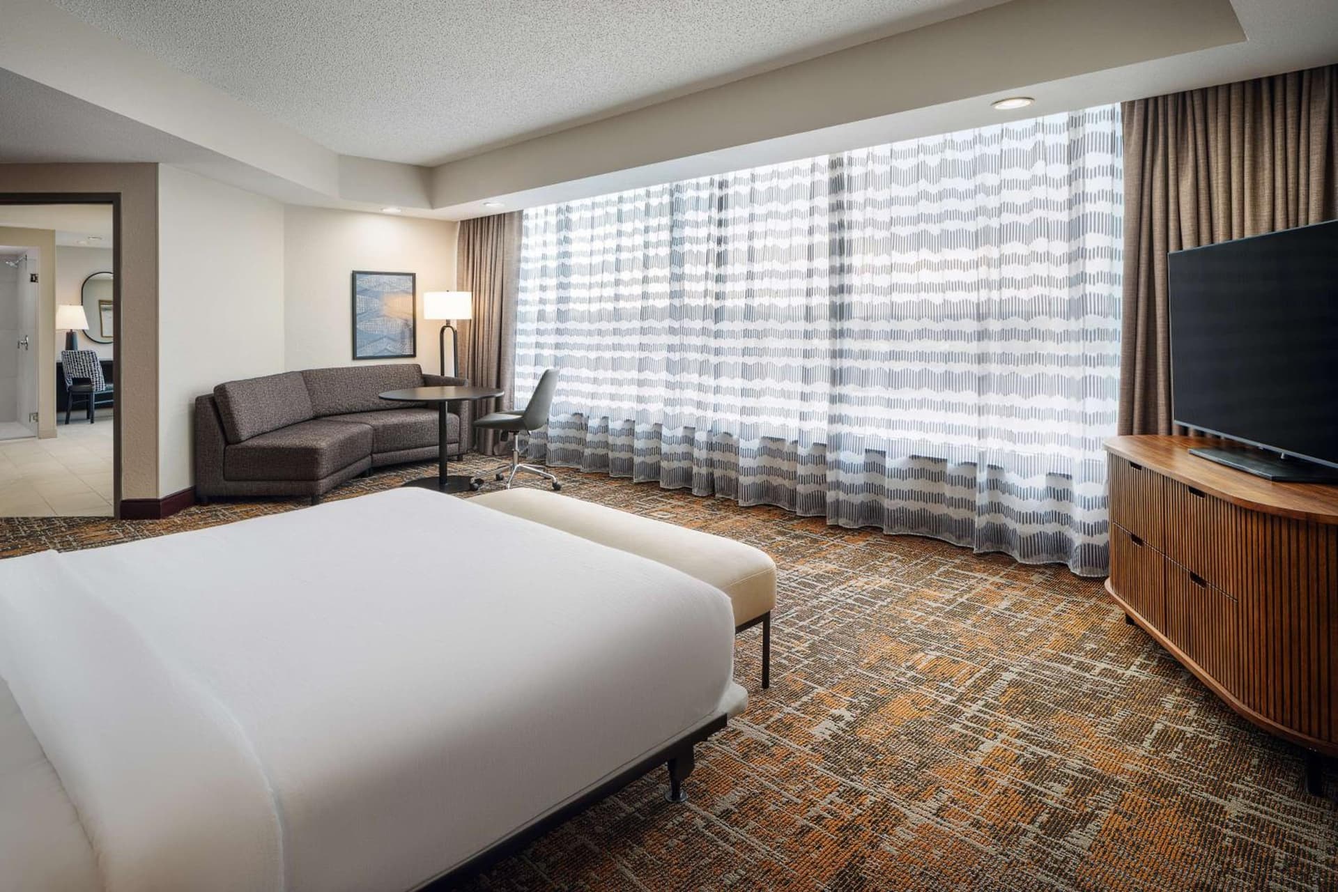 Embassy Suites Huntsville gallery photo in Huntsville, AL — image 34