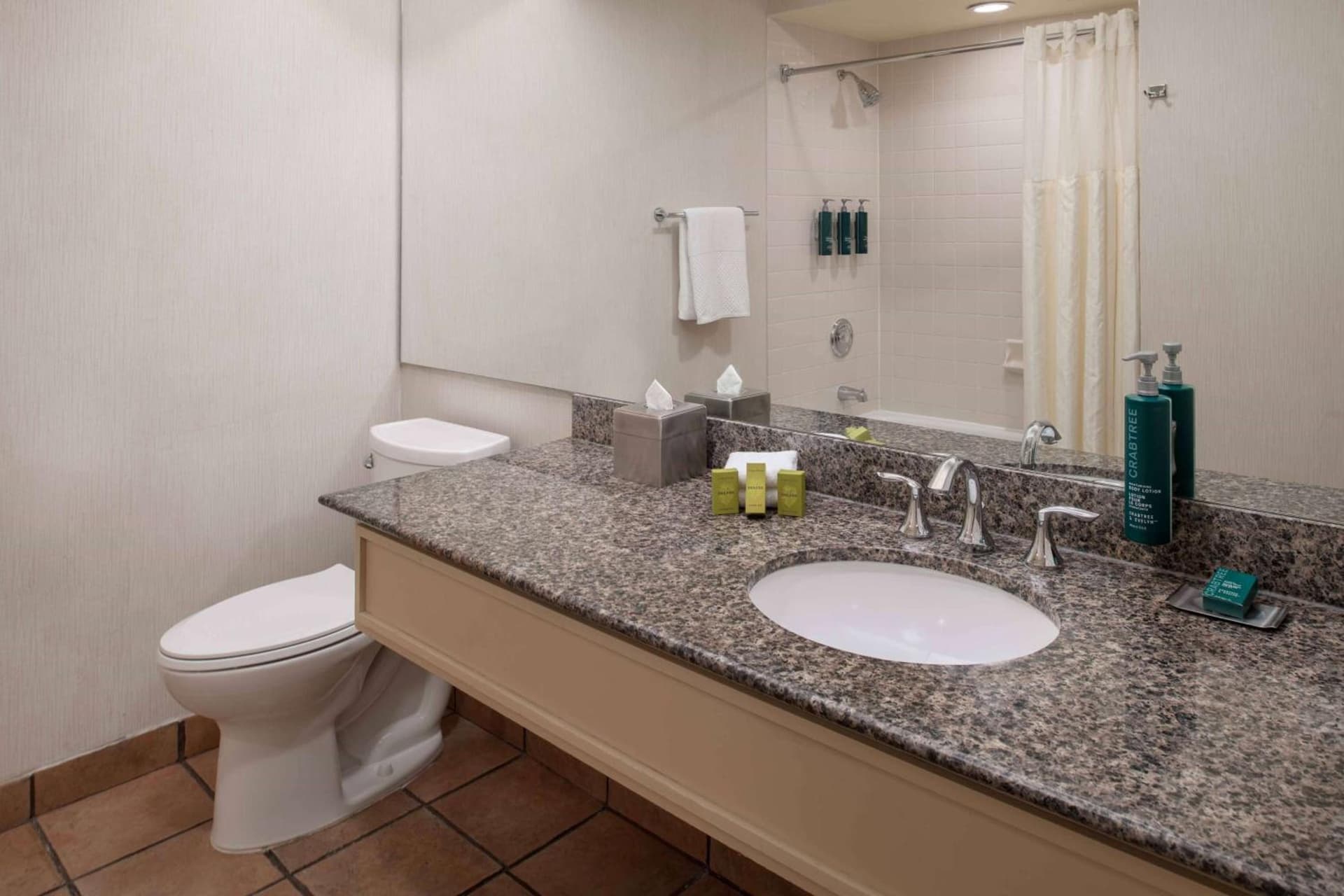 DoubleTree by Hilton Sonoma Wine Country gallery photo in Rohnert Park, CA — image 49