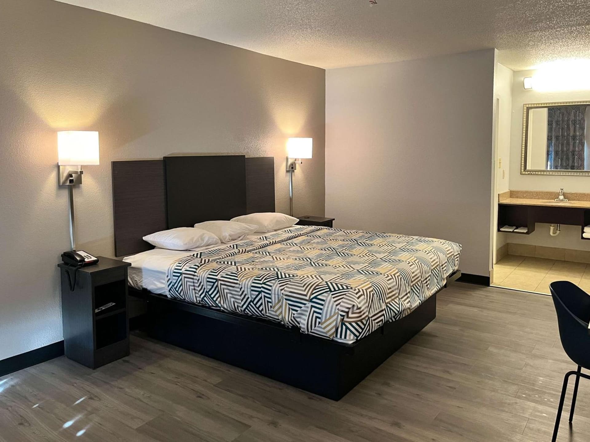 Motel 6 Montgomery, AL - Eastern Blvd. gallery photo in Montgomery, AL — image 10
