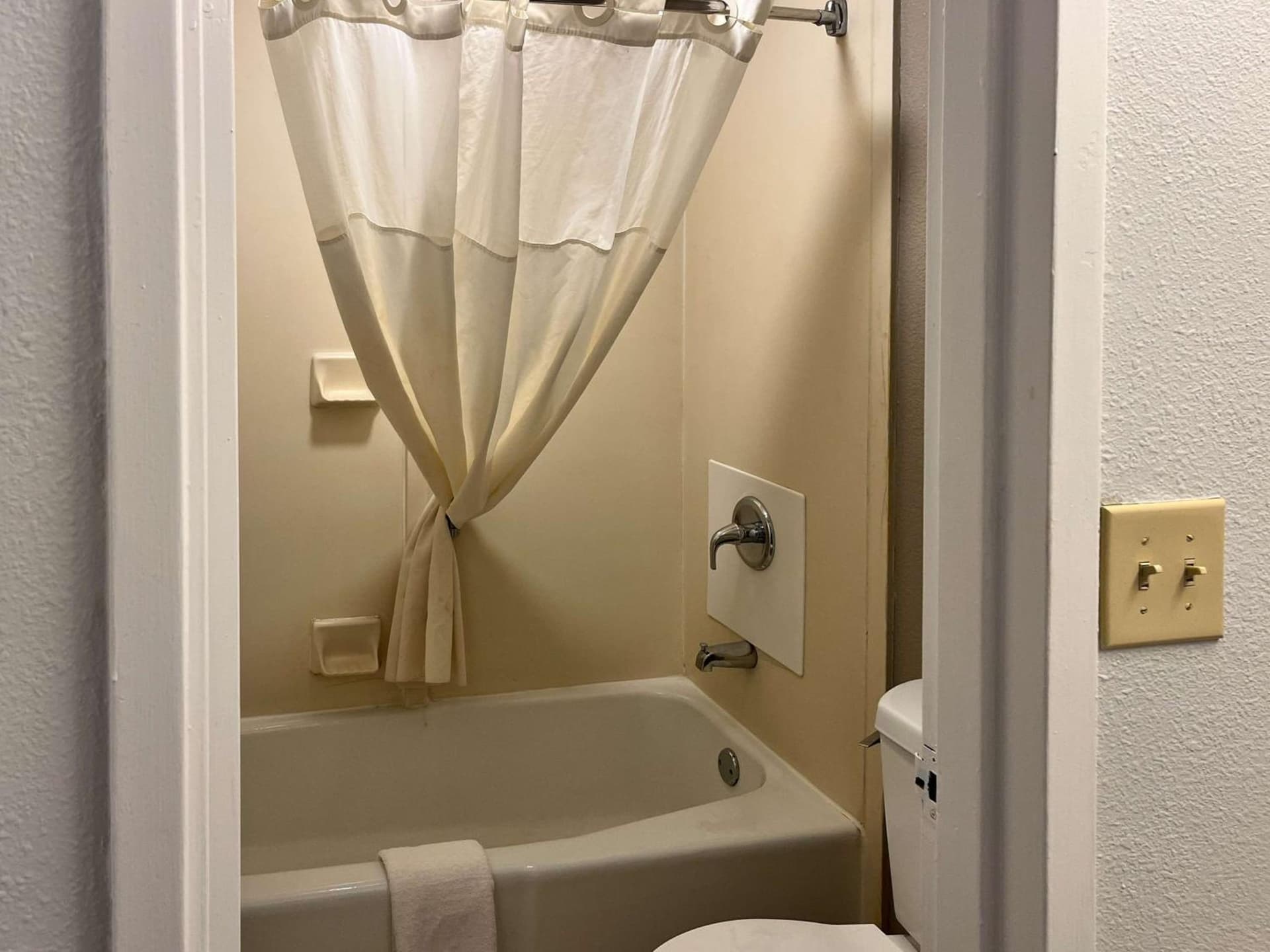 Motel 6 Montgomery, AL - Eastern Blvd. gallery photo in Montgomery, AL — image 5