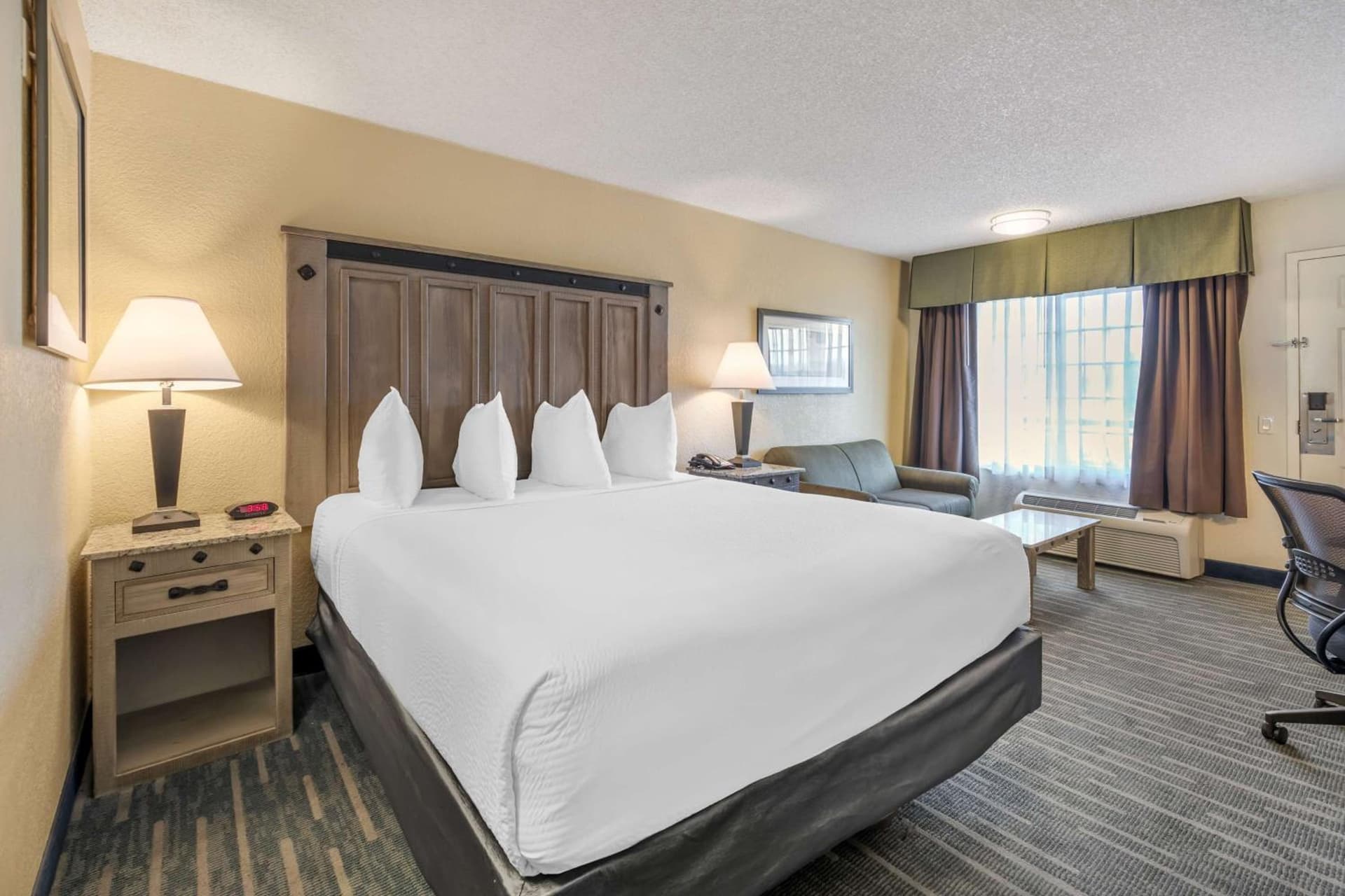 Best Western Americana Inn gallery photo in San Diego, CA — image 12