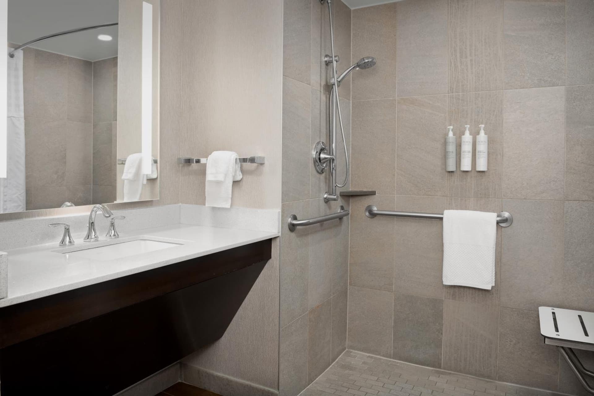 Embassy Suites Springfield gallery photo in Springfield, VA — image 69