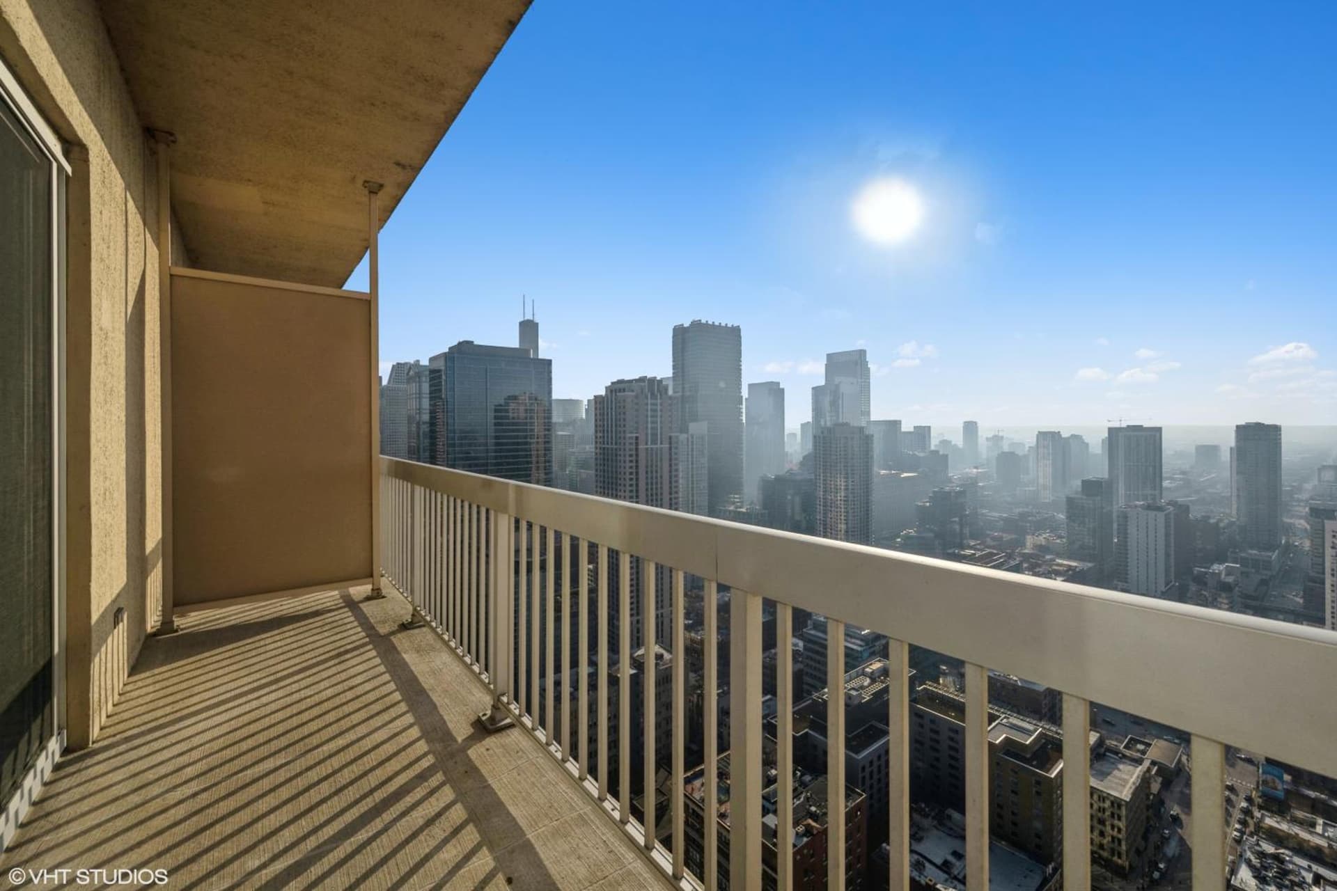 The Penthouse at Grand Plaza interior in Chicago, IL — gallery photo 2