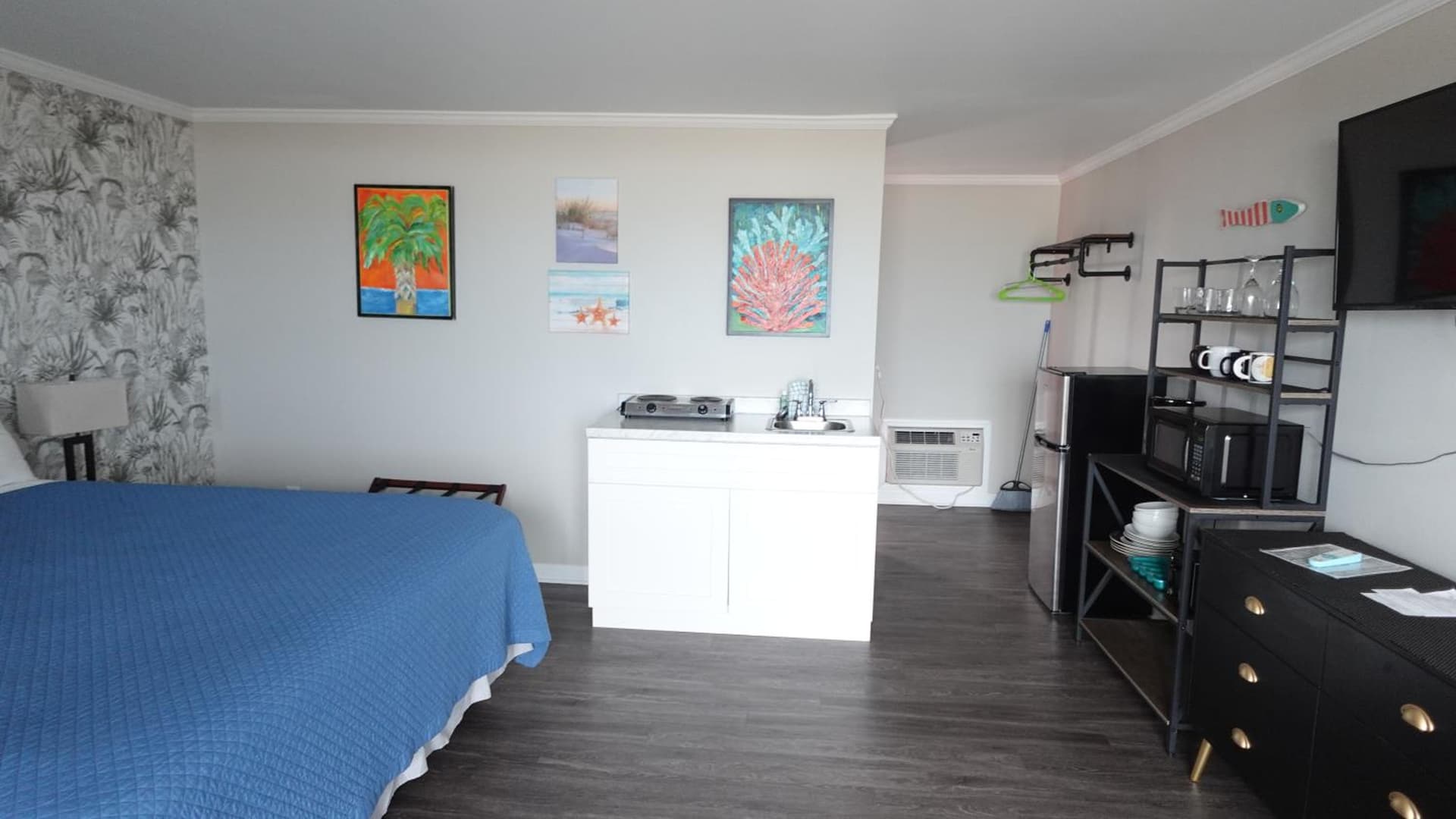 Sea Vista Motel gallery photo in Topsail Beach, NC — image 193