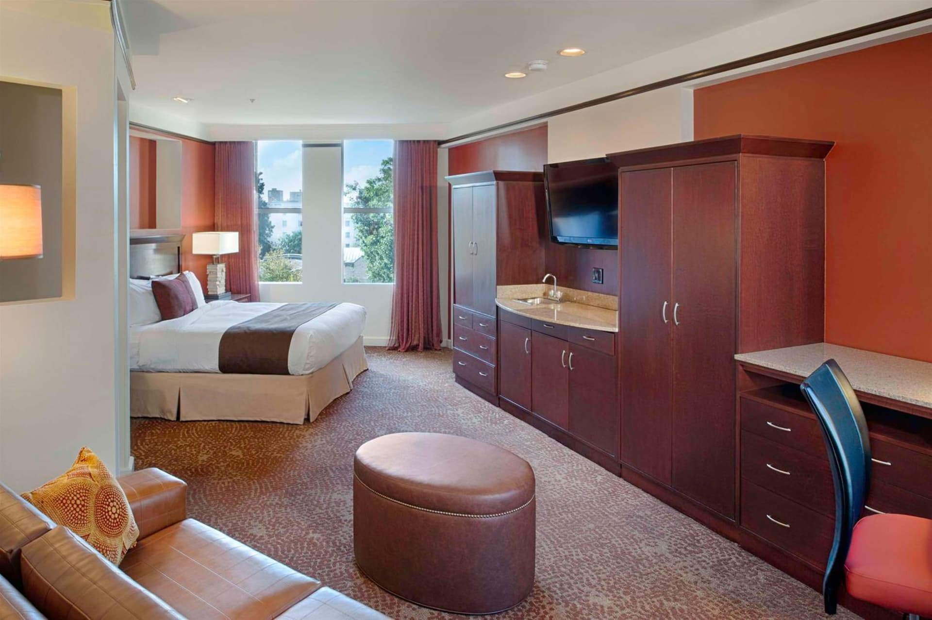 The Emily Morgan Hotel - A DoubleTree by Hilton gallery photo in San Antonio, TX — image 13