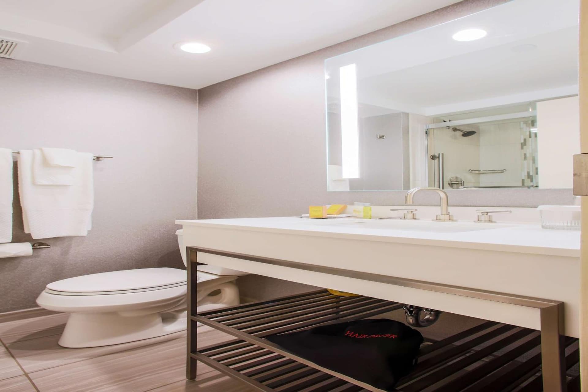 DoubleTree by Hilton Chicago/Alsip gallery photo in Alsip, IL — image 33