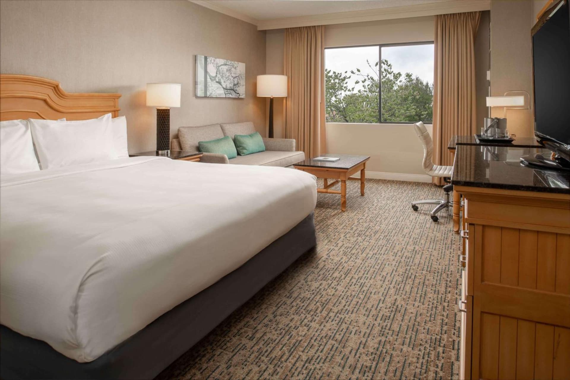 DoubleTree by Hilton Sonoma Wine Country gallery photo in Rohnert Park, CA — image 37