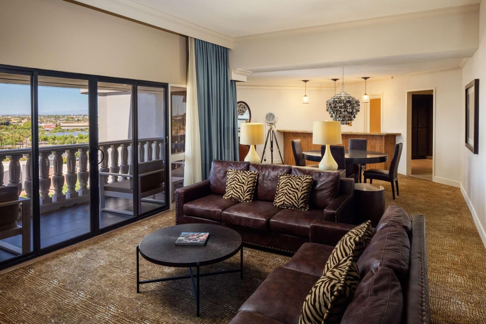 Doubletree by Hilton Phoenix Mesa gallery photo in Mesa, AZ — image 26