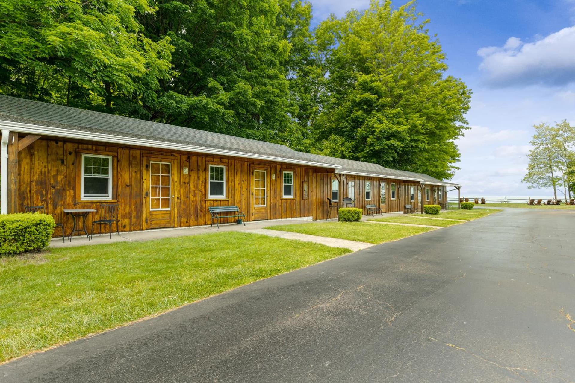 Lakeview on the Lake gallery photo in North East, PA — image 53