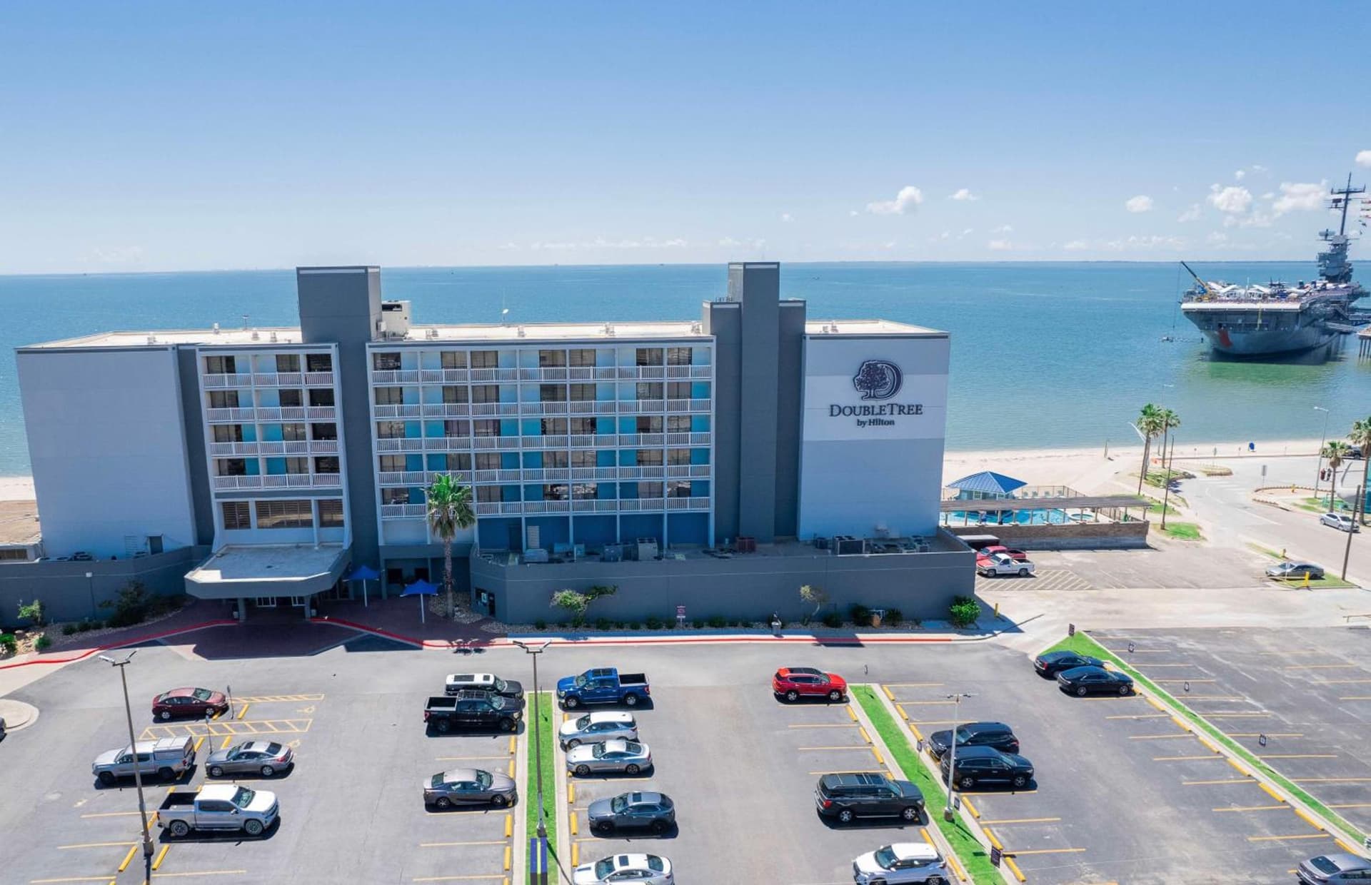 DoubleTree by Hilton Corpus Christi Beachfront interior in Corpus Christi, TX — gallery photo 2