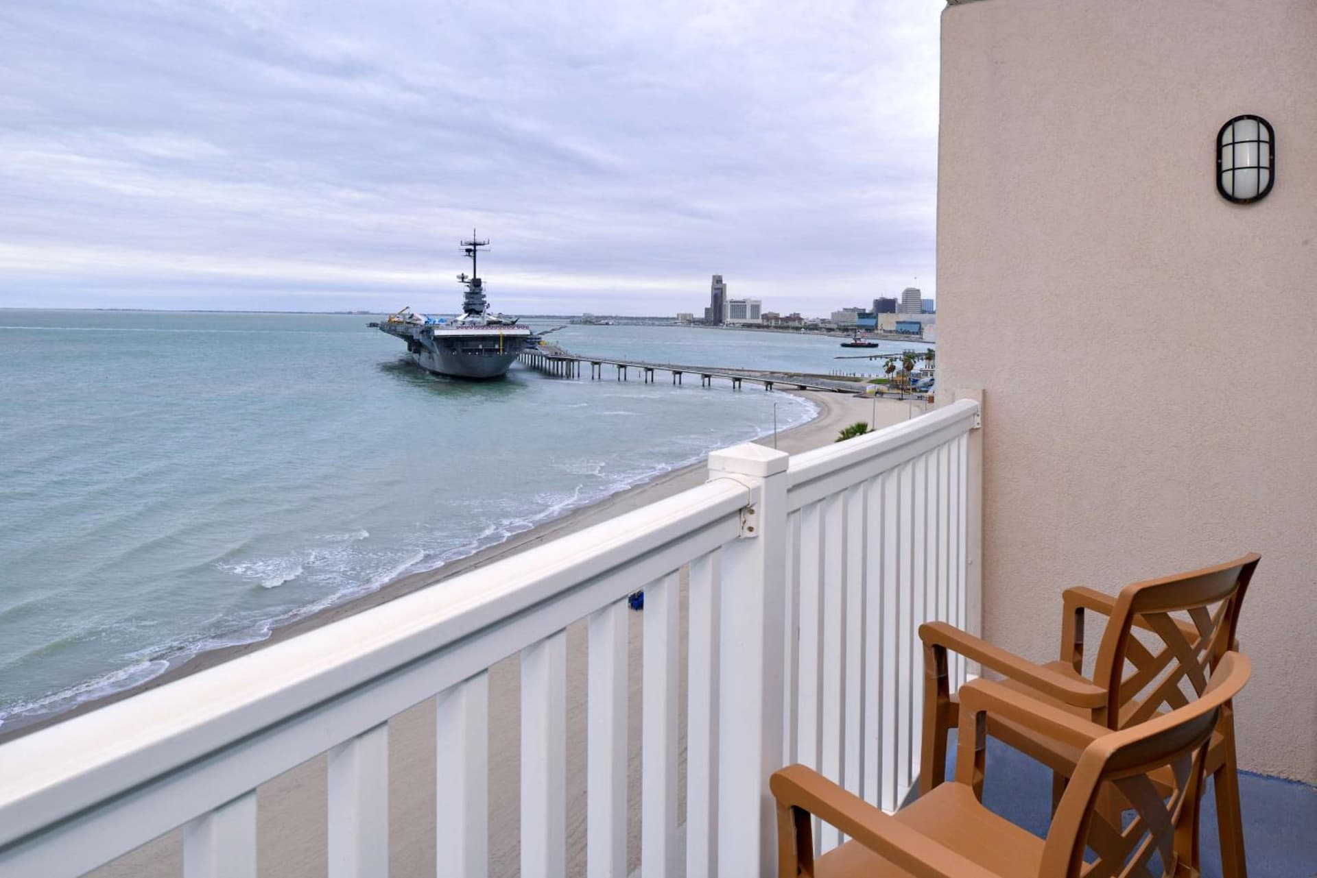 DoubleTree by Hilton Corpus Christi Beachfront property views in Corpus Christi, TX — gallery photo 3